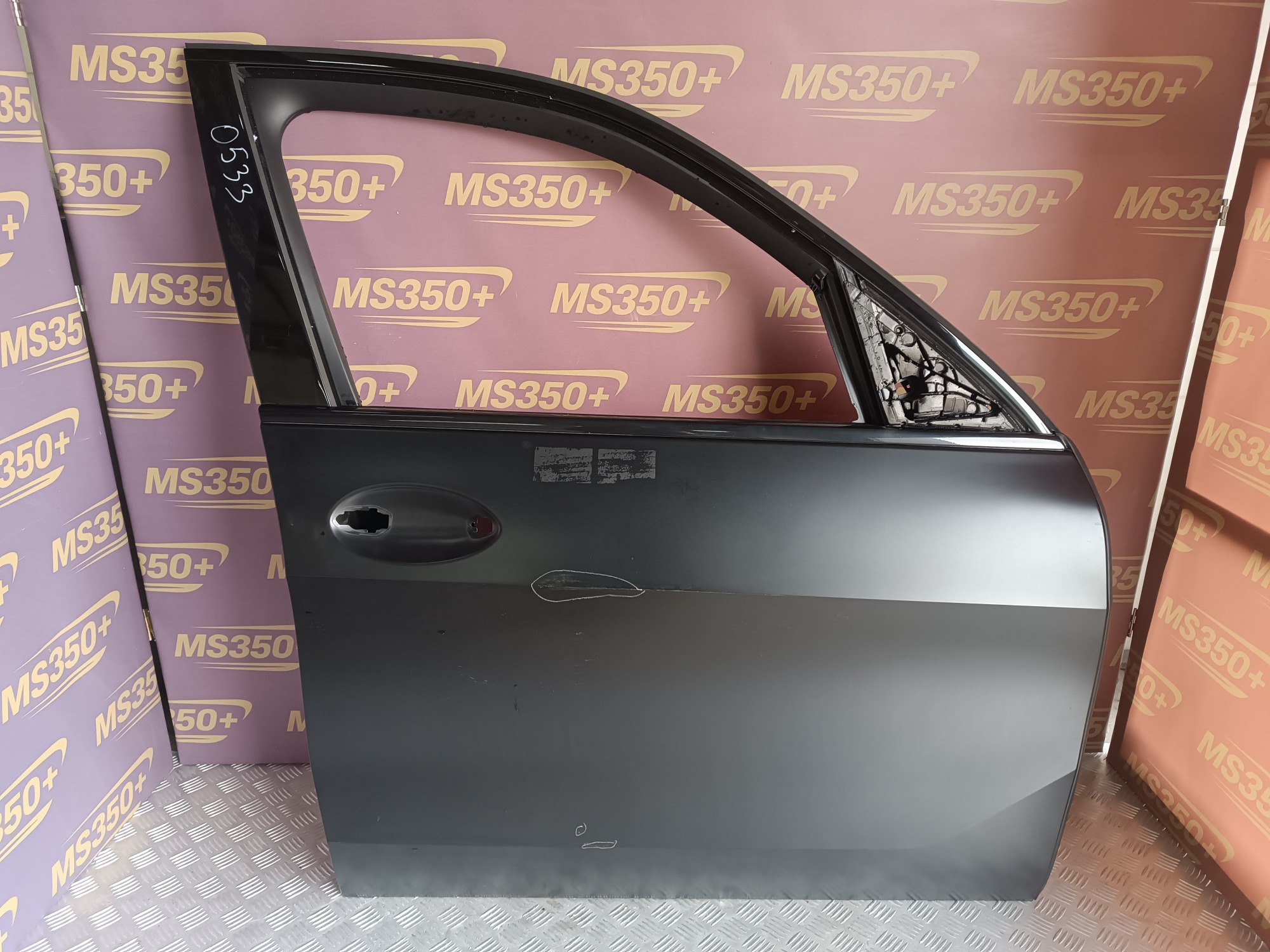 Б/у Двері передні праві BMW X5 G05 - 1