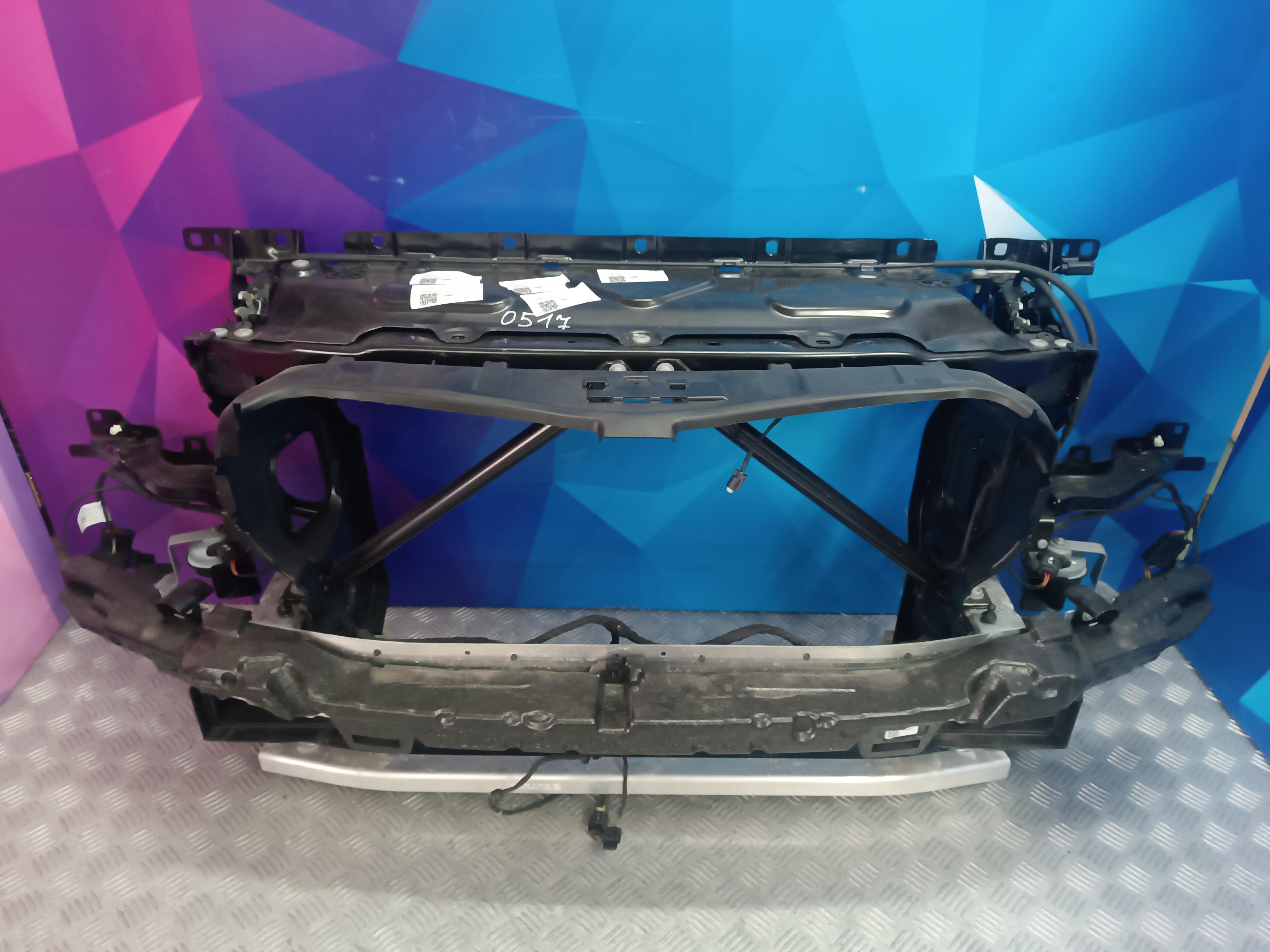 Б/у Панель передня (телевізор) BMW X5 G05 - 1