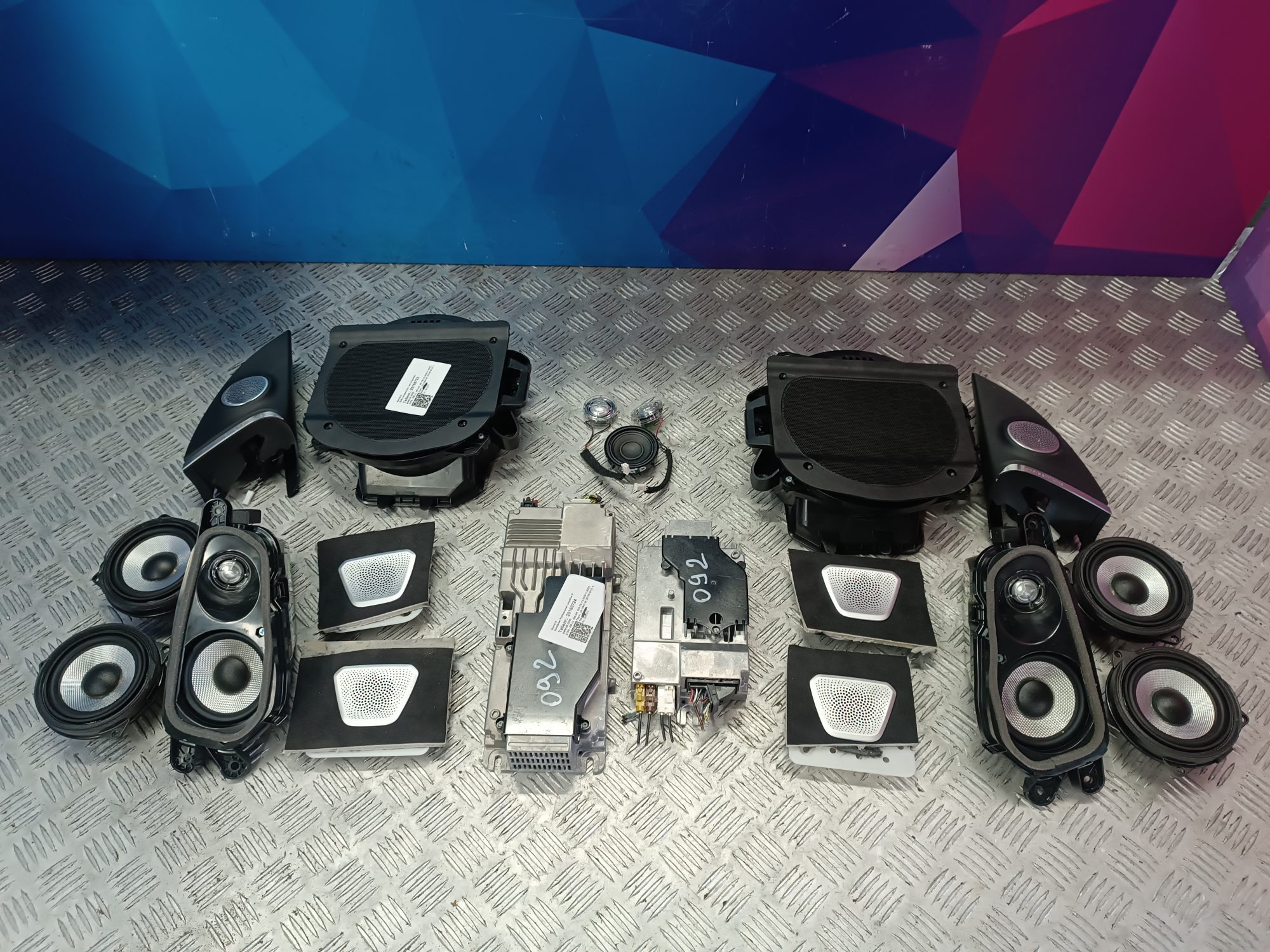 Б/у Комплект аудіосистеми BMW XM G09 - 1