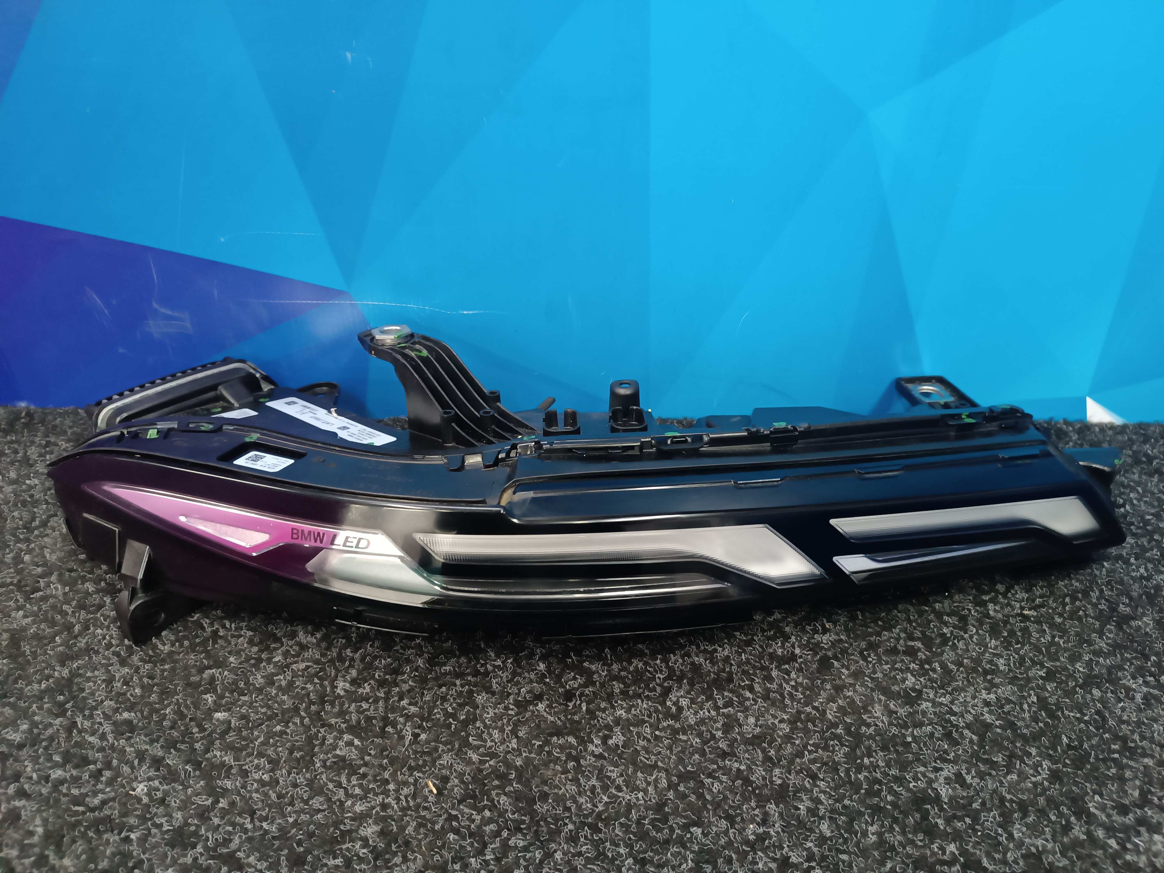 Б/у Фара передня права BMW X7 G07 - 1