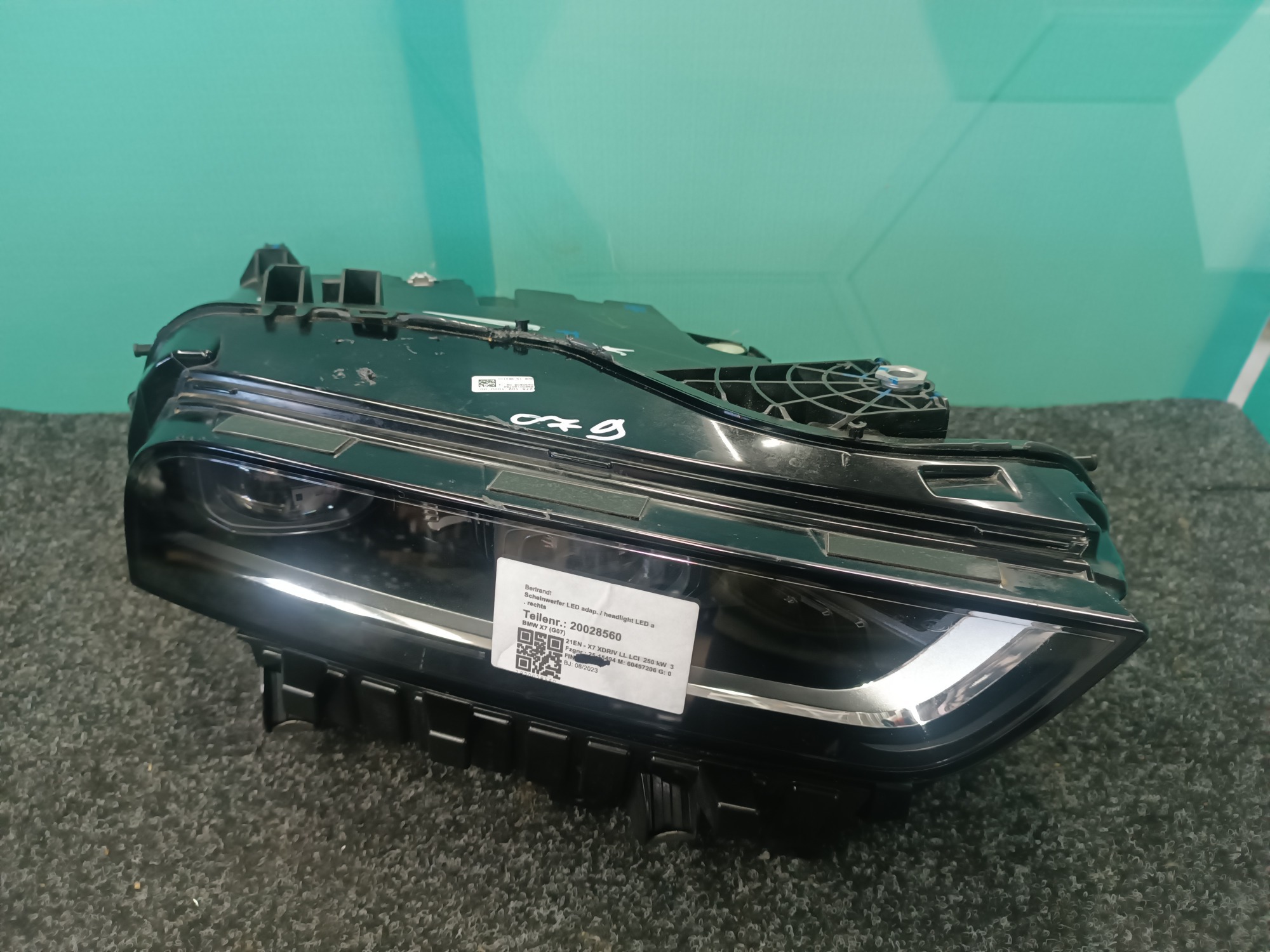 Б/у Фара передня права BMW X7 G07 - 1