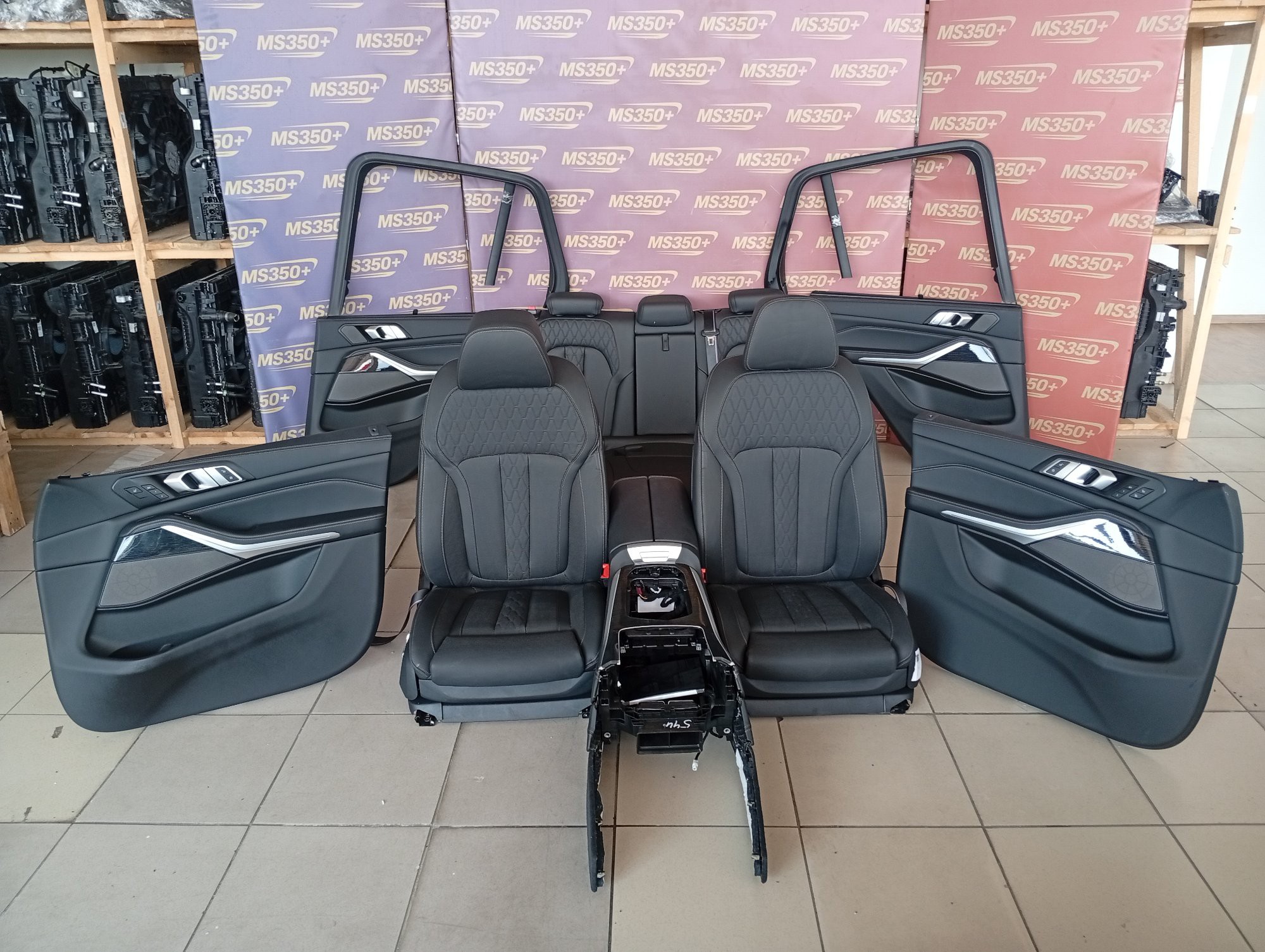 Б/у Салон (сидіння) комплект BMW X5 G05 - 1