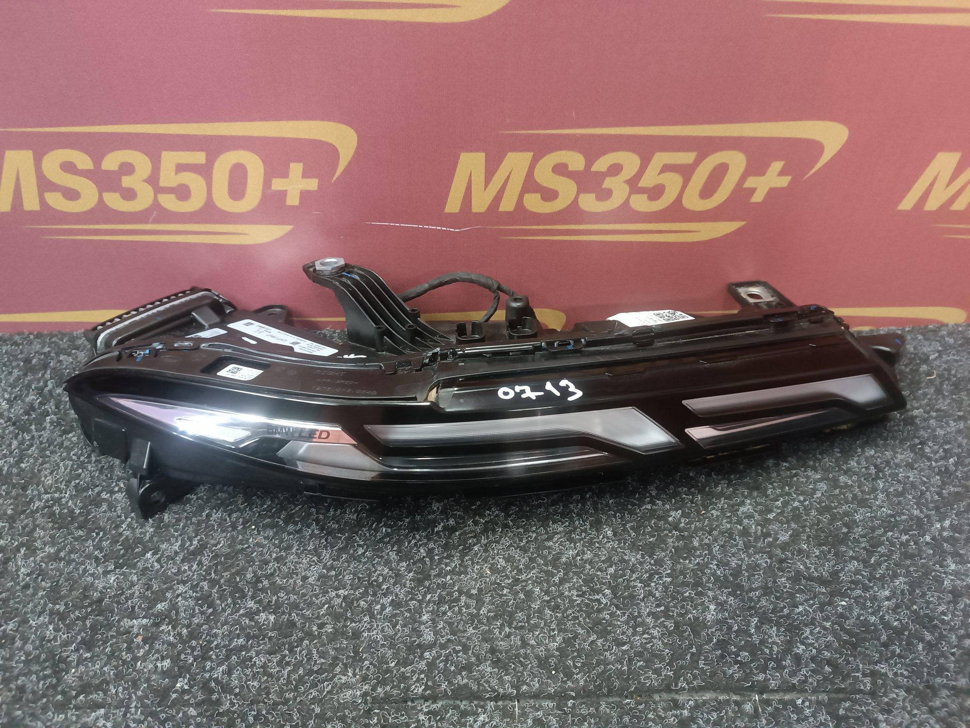 Б/у Фара передня права BMW X7 G07 - 1