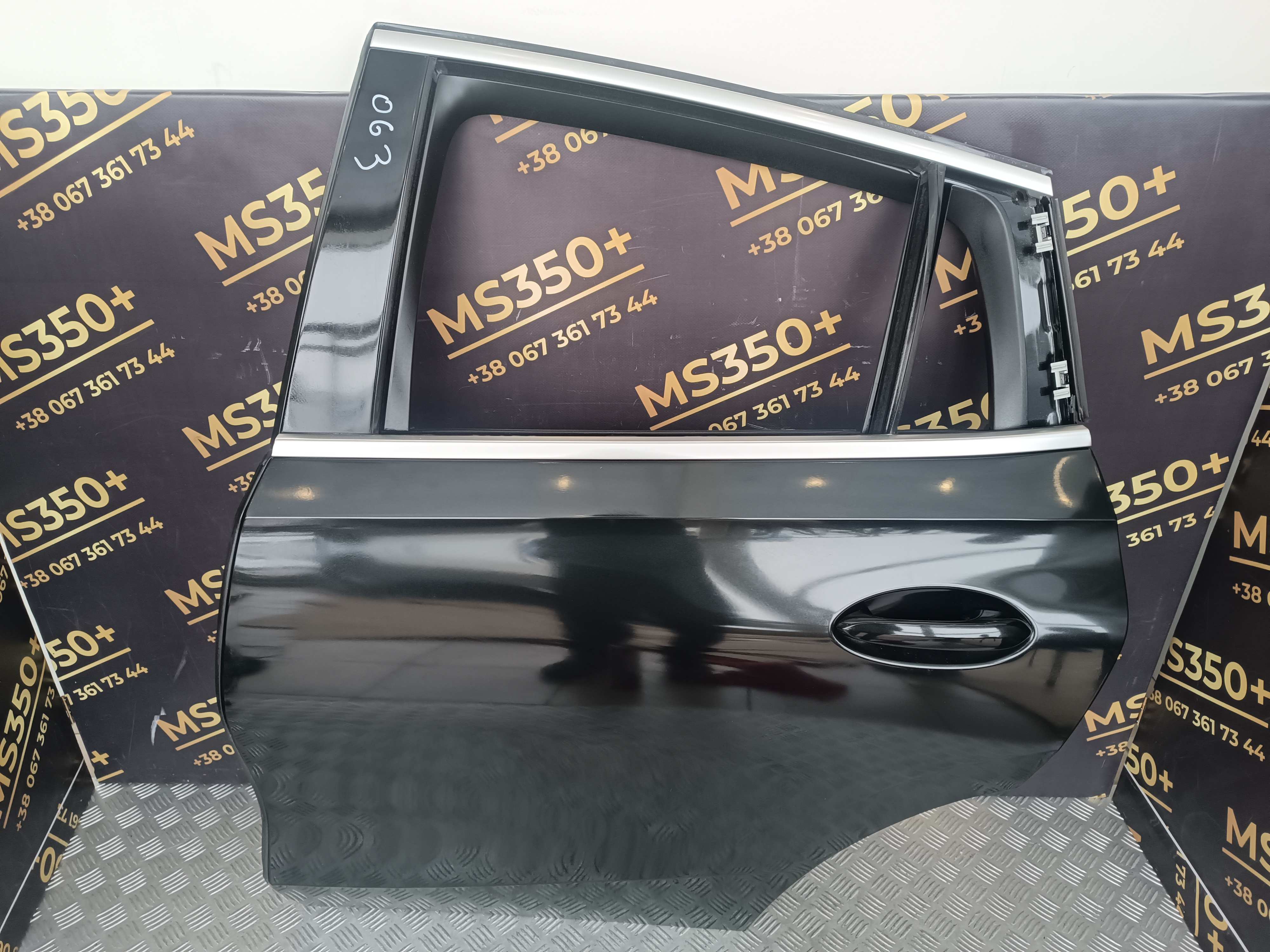 Б/у Двері задні ліві BMW X6 G06 - 1