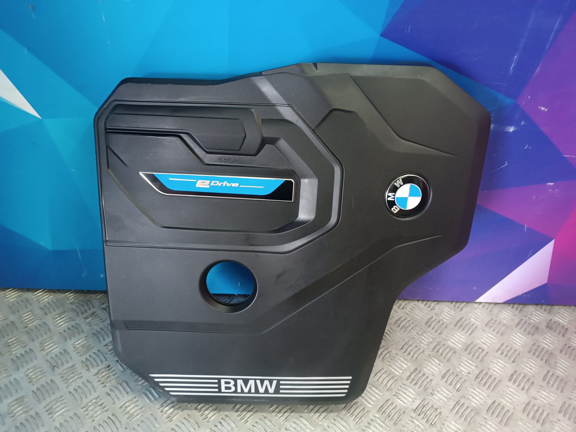 Б/у Накладка декоротивна (на ДВС) BMW X3 G01 - 1
