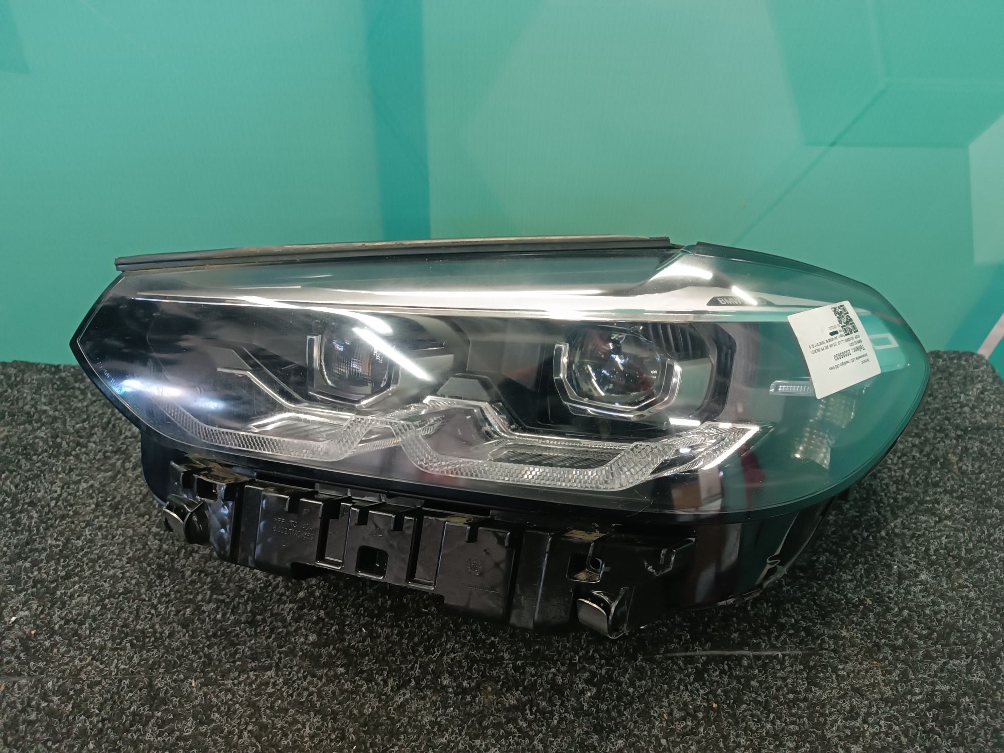 Б/у Фара передня ліва BMW X3 G01 - 1