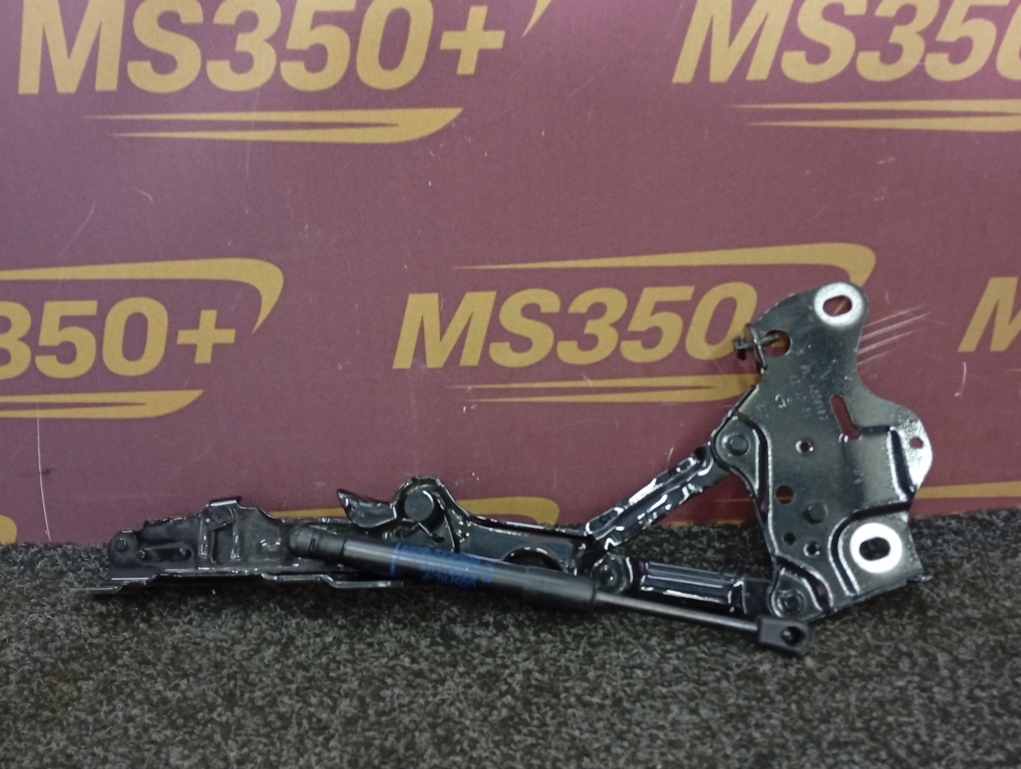 Б/в Петля капота левая BMW X6M F96 - 1