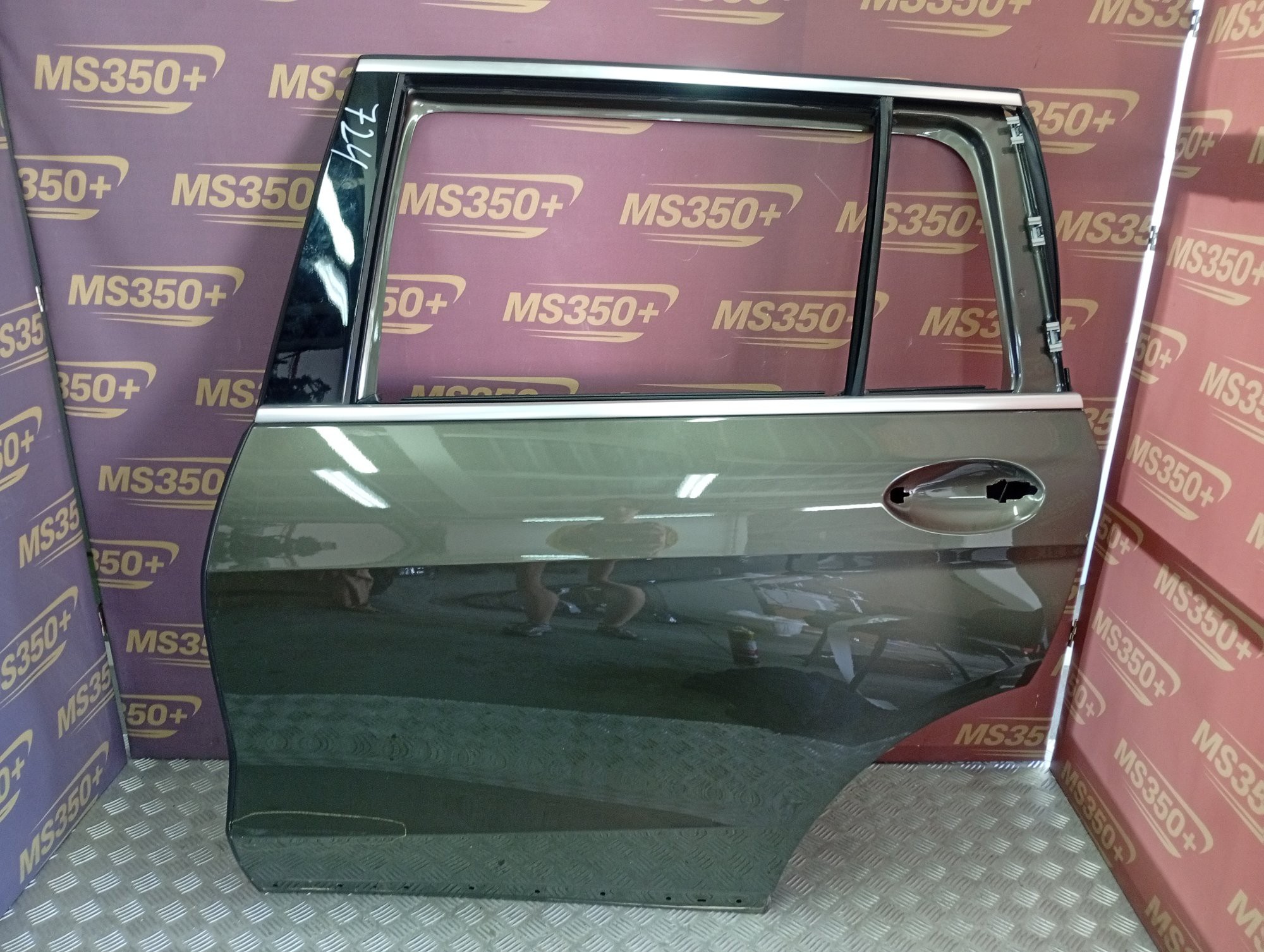 Б/у Двері задні ліві BMW X7 G07 - 1