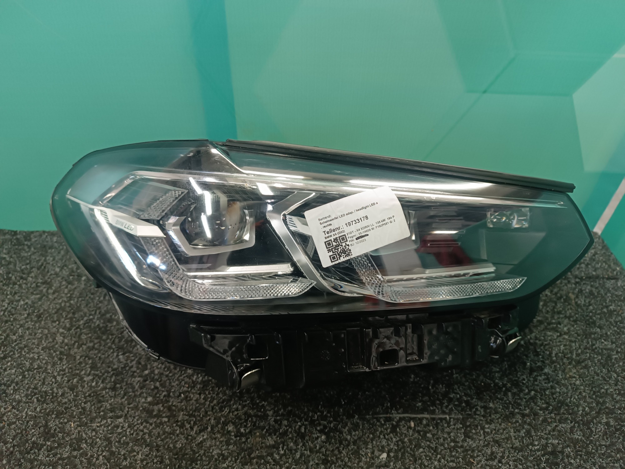 Б/у Фара передня права BMW X4 G02 - 1