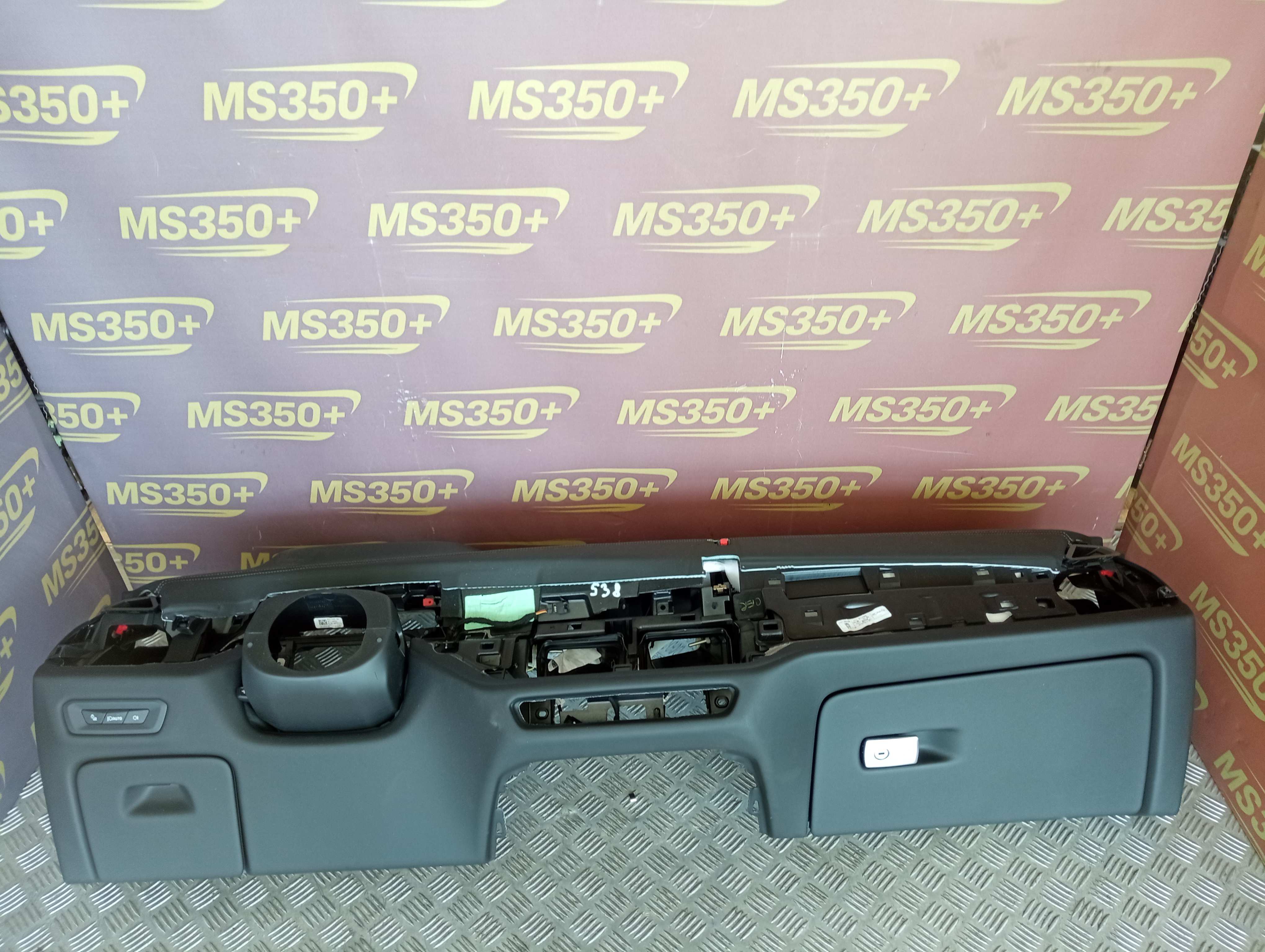 Б/в Торпедо (панель передняя) BMW X5 G05 - 1