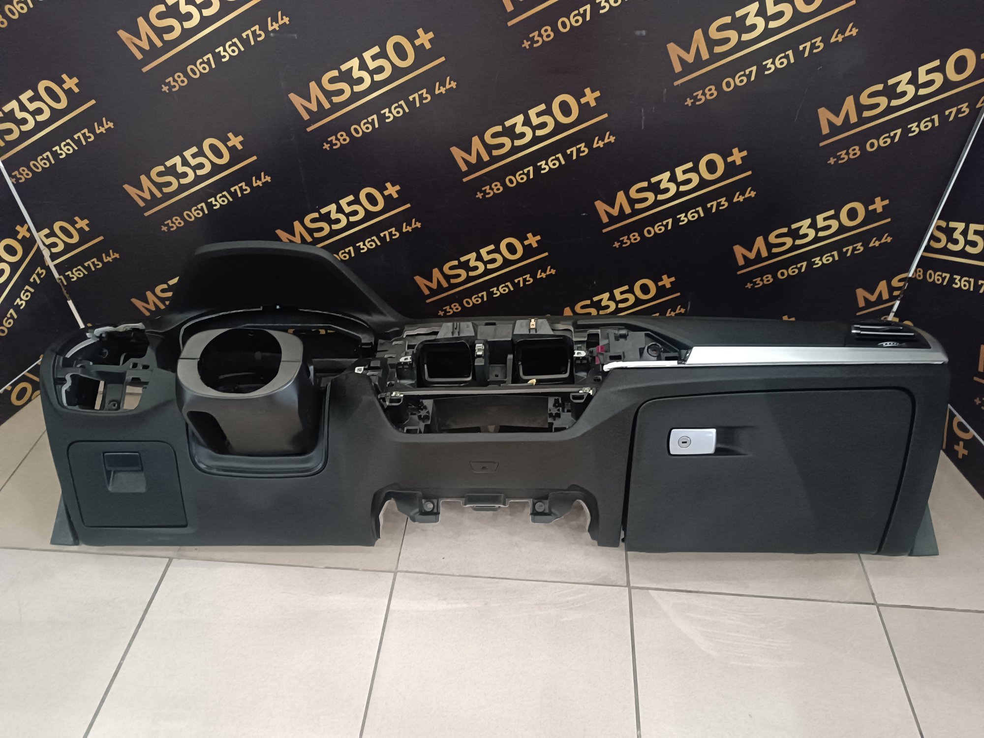 Б/у Торпедо (панель передня) BMW X3 G01 - 1