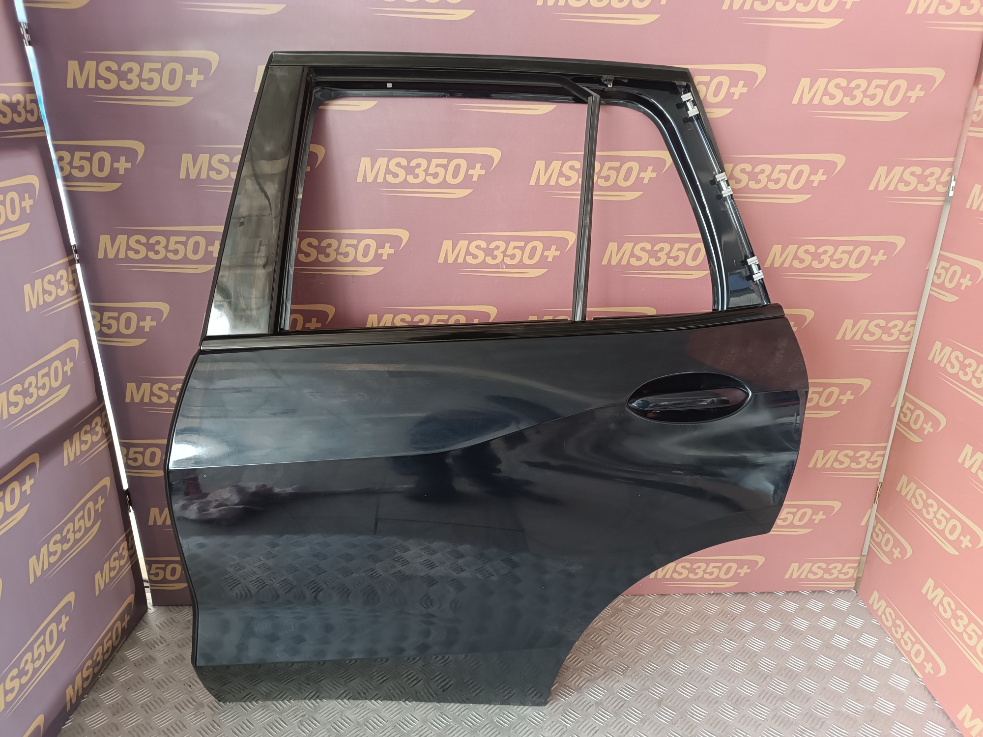 Б/у Двері задні ліві BMW X5 G05 - 1
