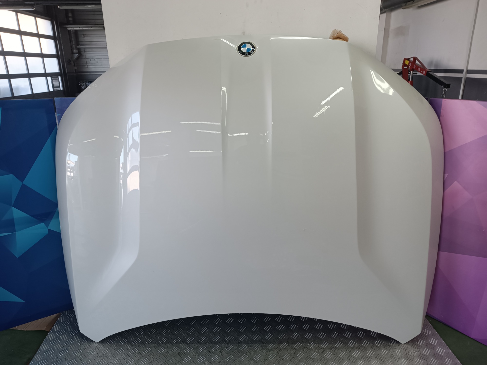 Б/в Капот BMW XM G09 - 1
