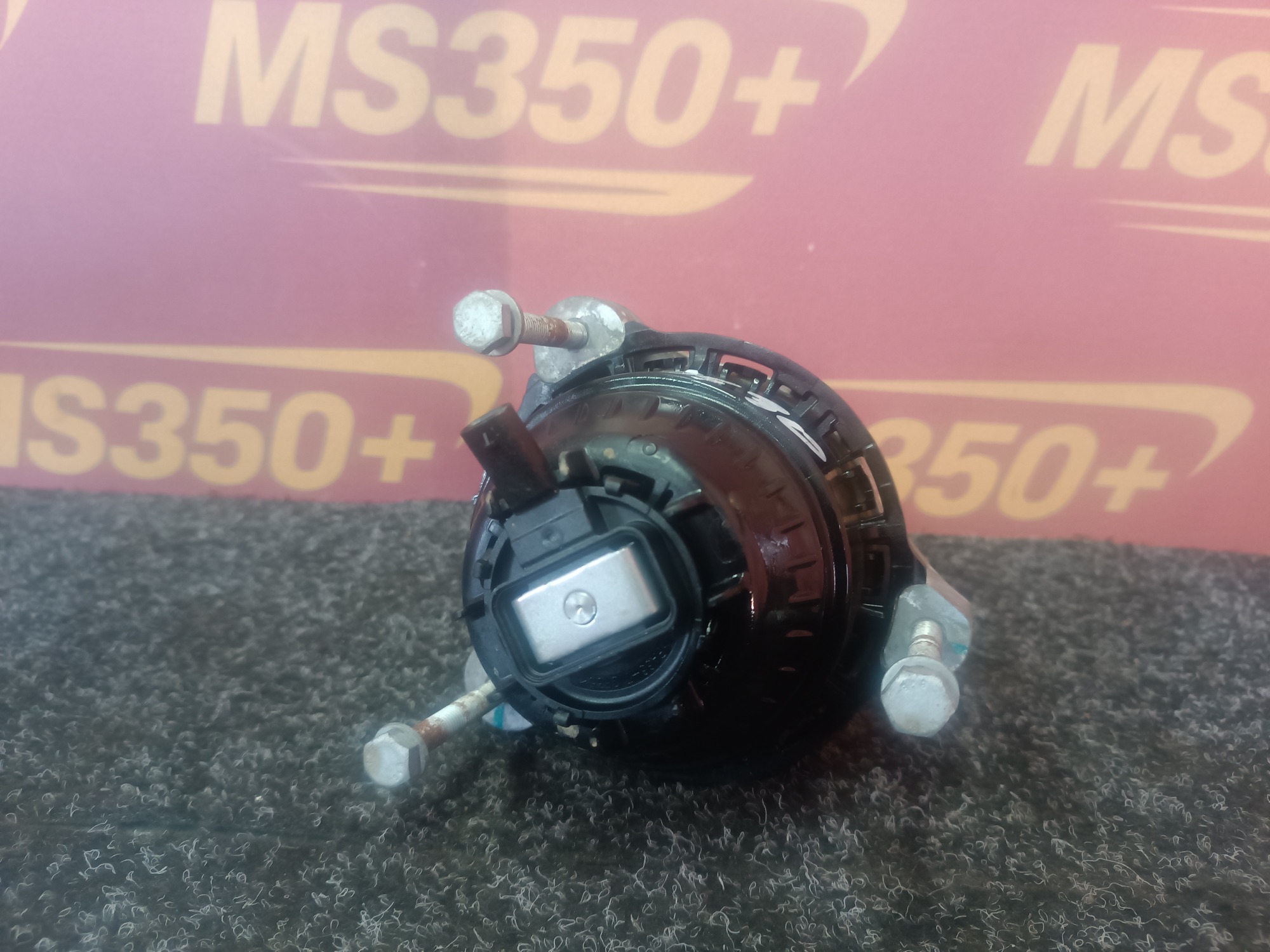 Б/у Подушка двигуна права BMW X5 G05 - 1