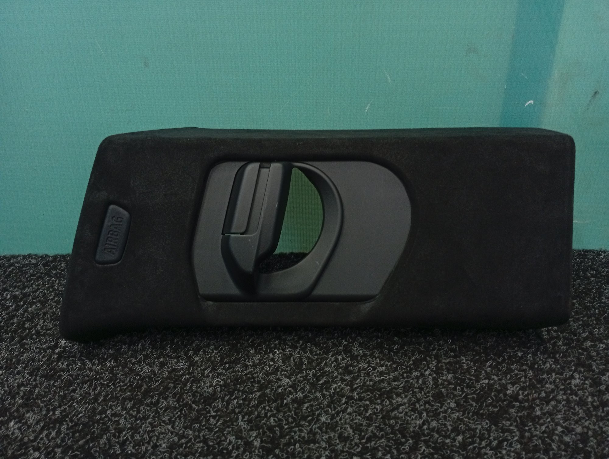 Б/у Обшивка стійки салону задня права BMW X7 G07 - 1