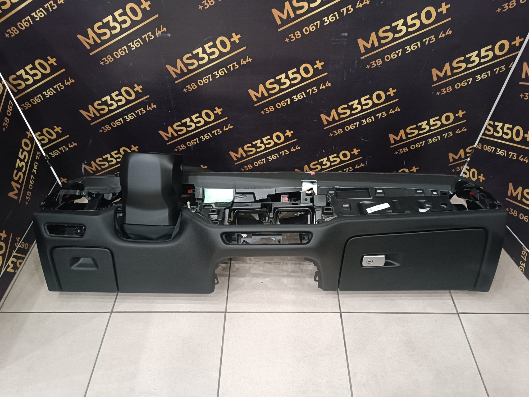 Б/у Торпедо (панель передня) BMW X5 G05 - 1