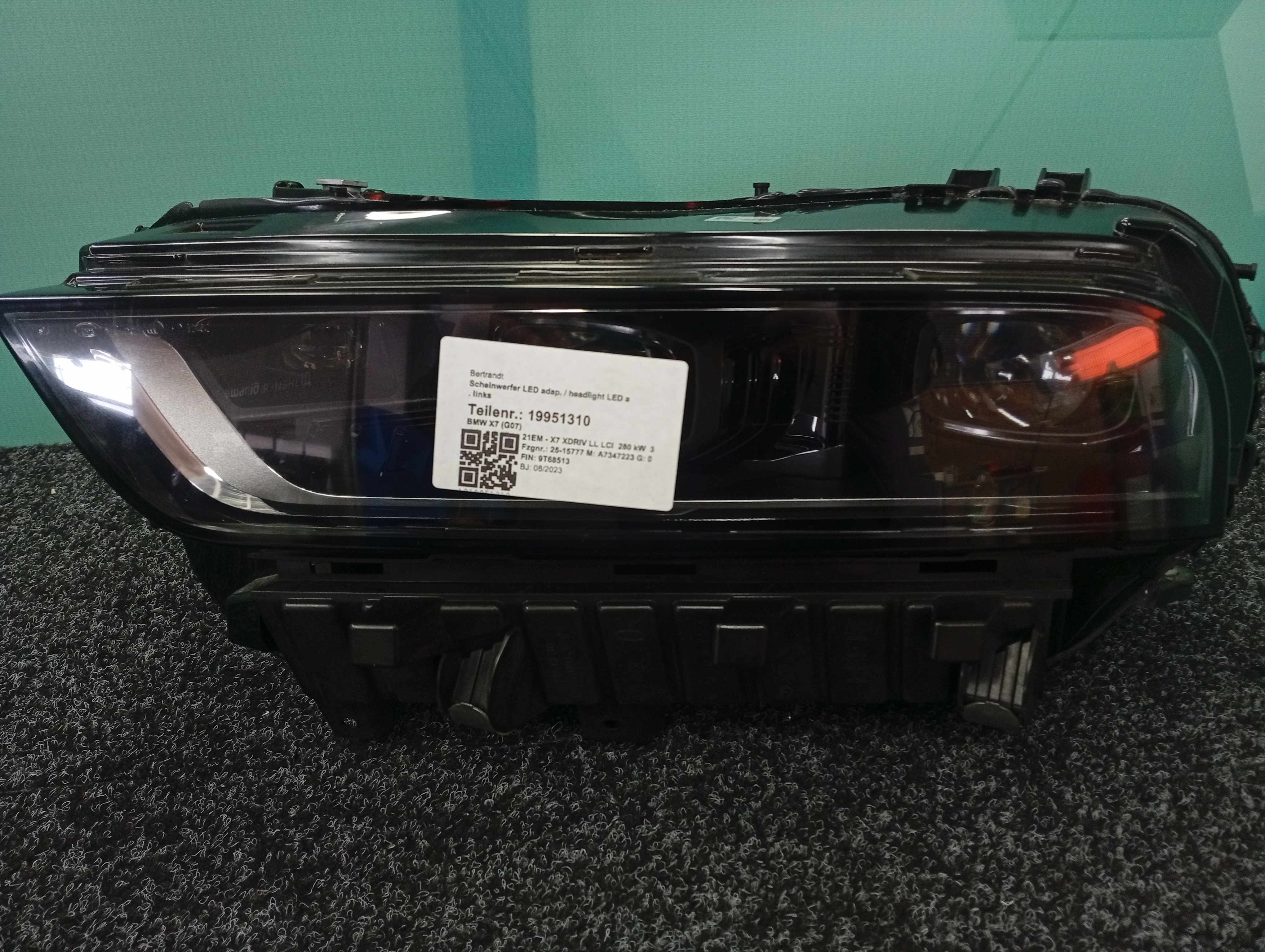 Б/у Фара передня ліва BMW X7 G07 - 1