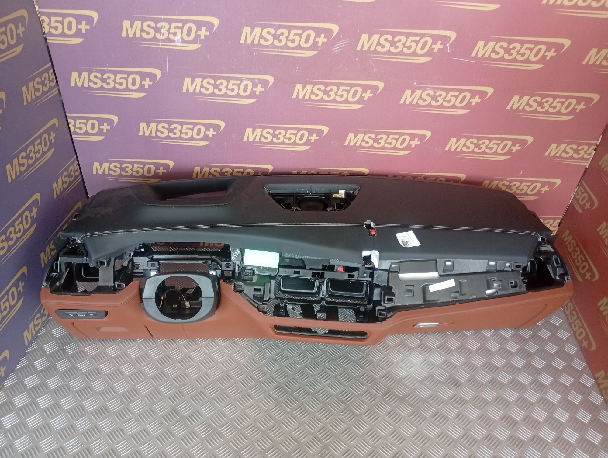 Б/у Торпедо (панель передня) BMW X5 G05 - 1