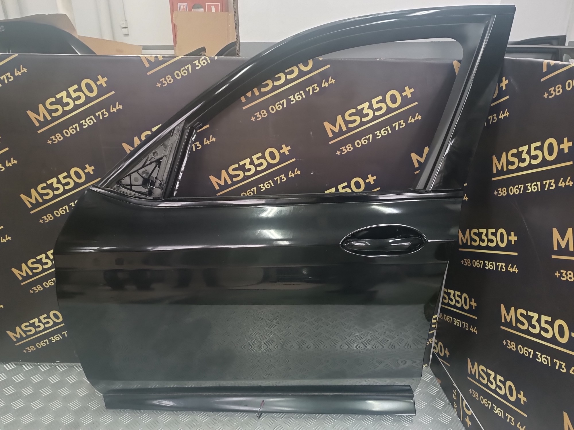 Б/у Двері передні ліві BMW X3 G01 - 1