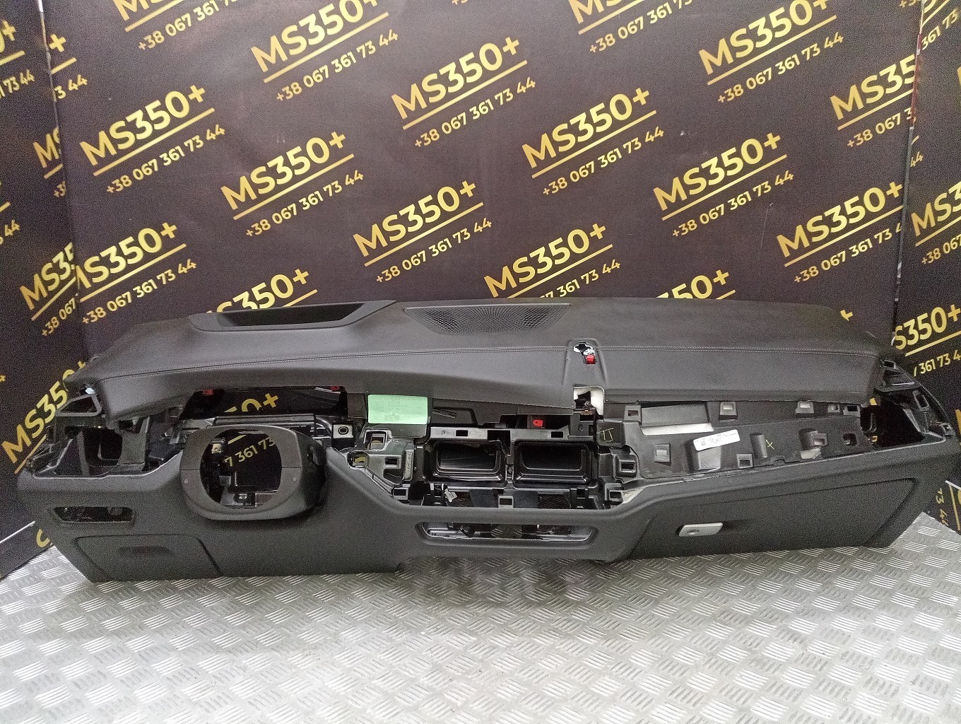 Б/в Торпедо (панель передняя) BMW X5 G05 - 1