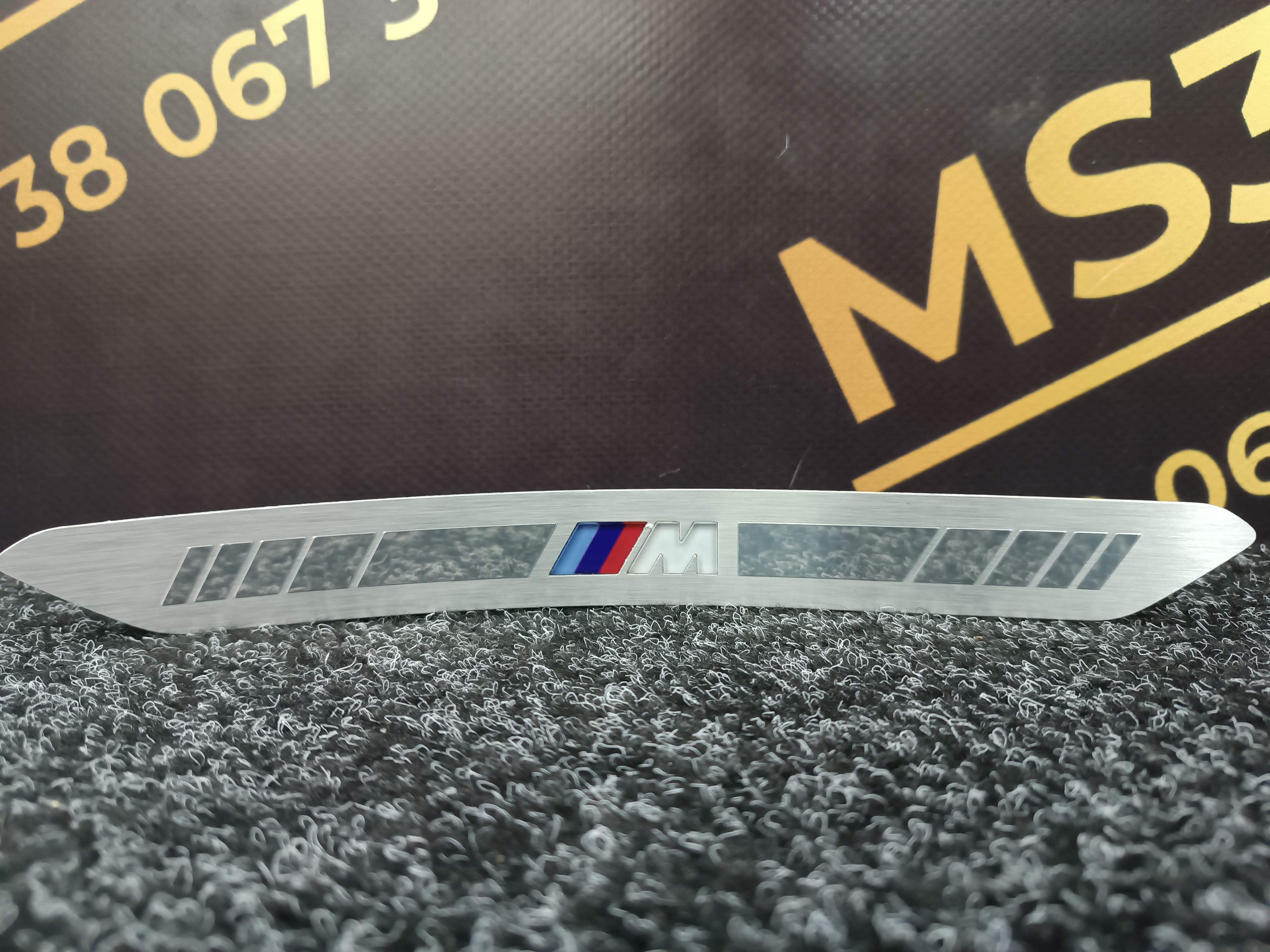Б/у Накладка декоративна на поріг задня права BMW X5 G05 - 1