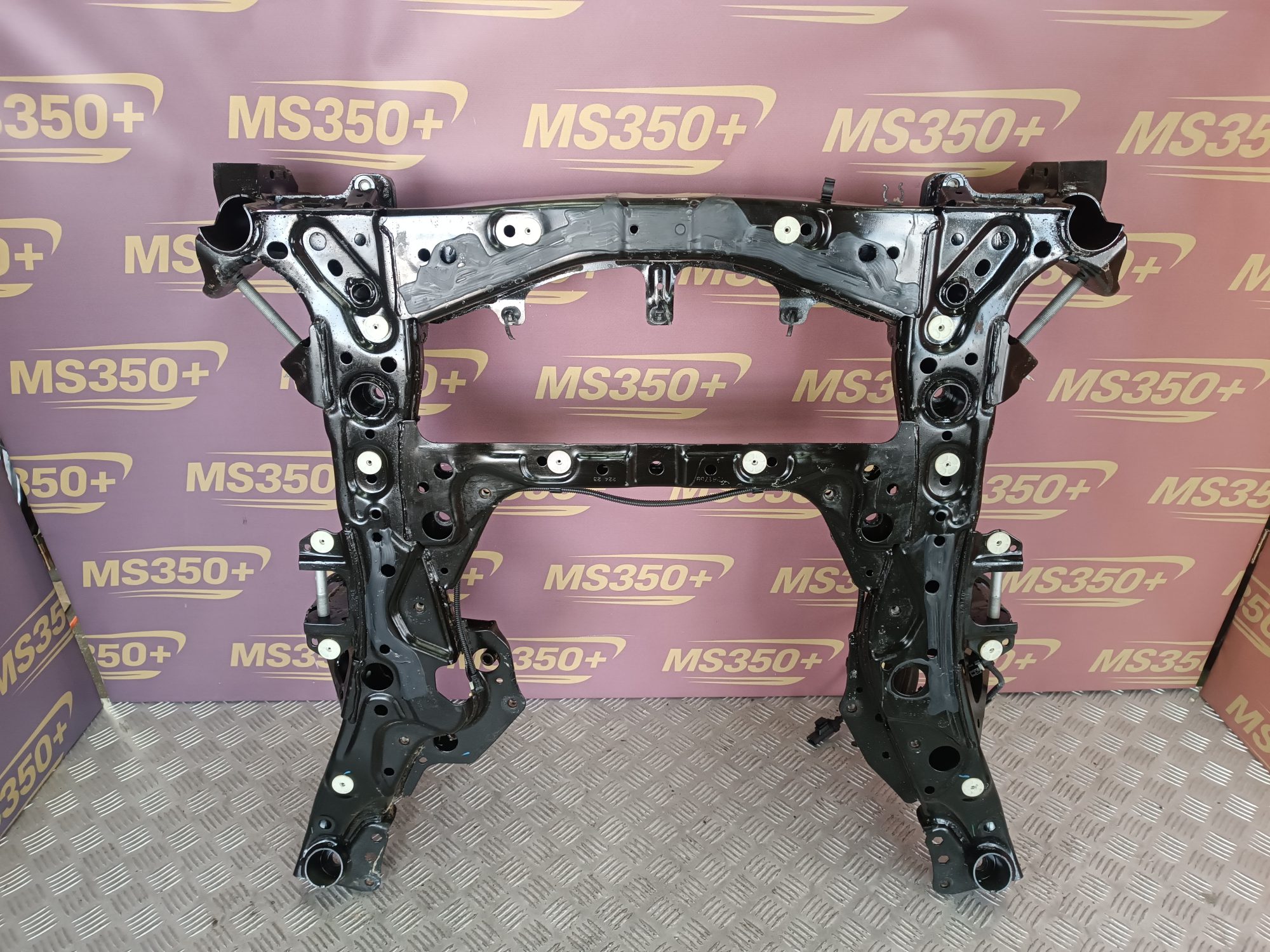 Б/в Балка передняя (подрамник) BMW X7 G07 - 1