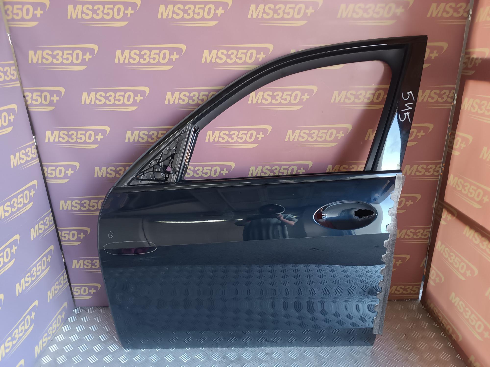 Б/в Дверь передняя левая BMW X5 G05 - 1