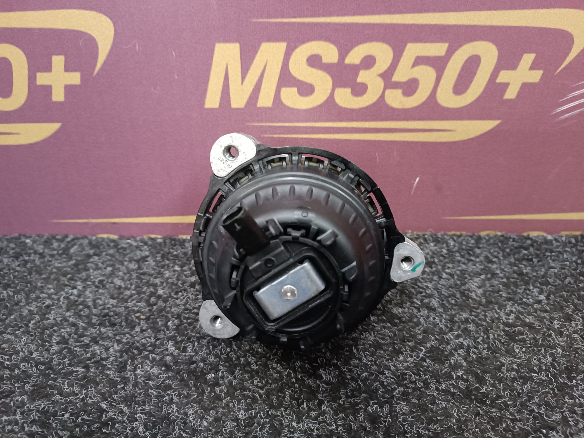 Б/в Подушка двигателя правая BMW X5 G05 - 1