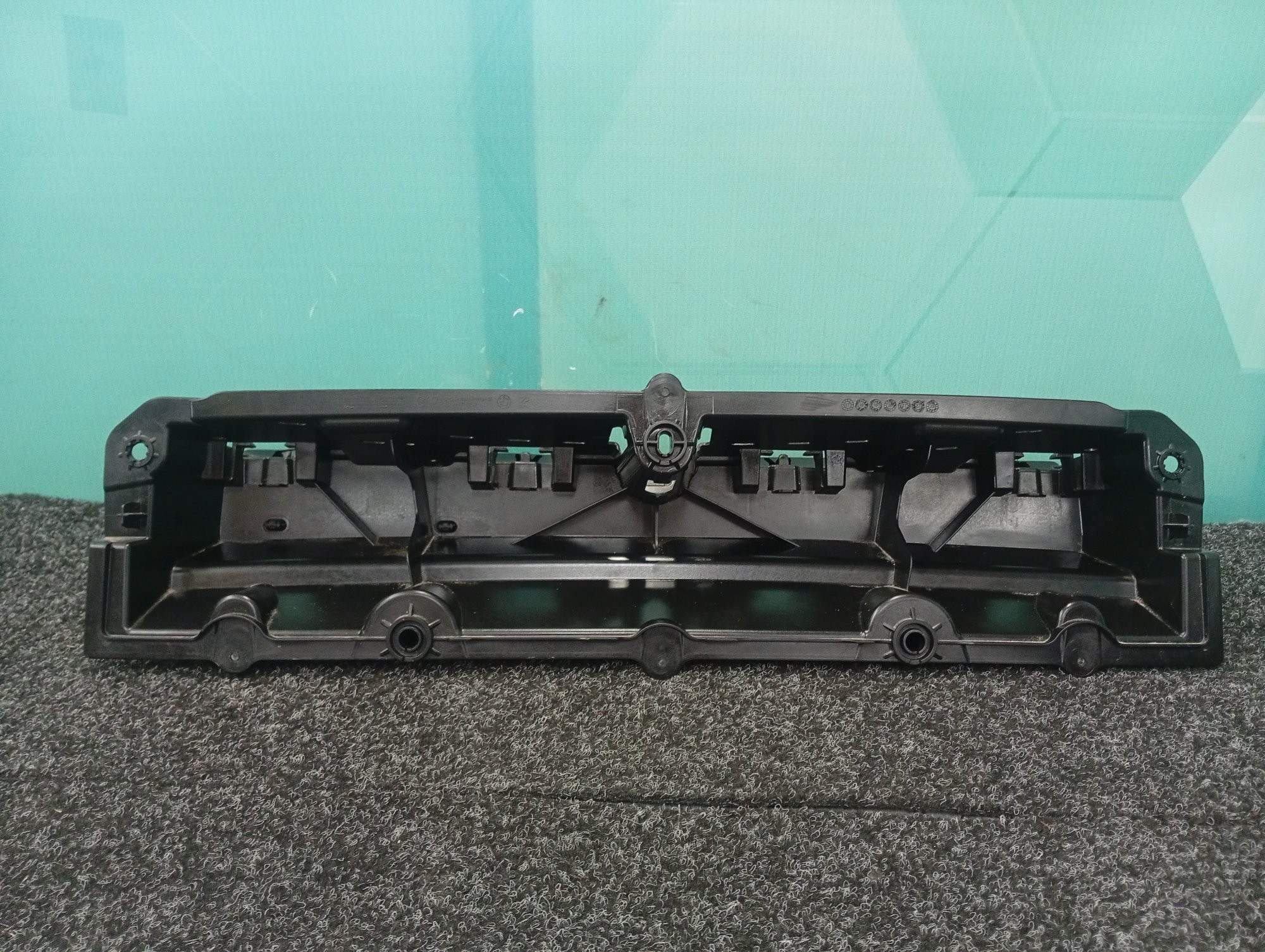 Б/у Кронштейн (кріплення) заднього бампера центральний BMW X7 G07 - 1