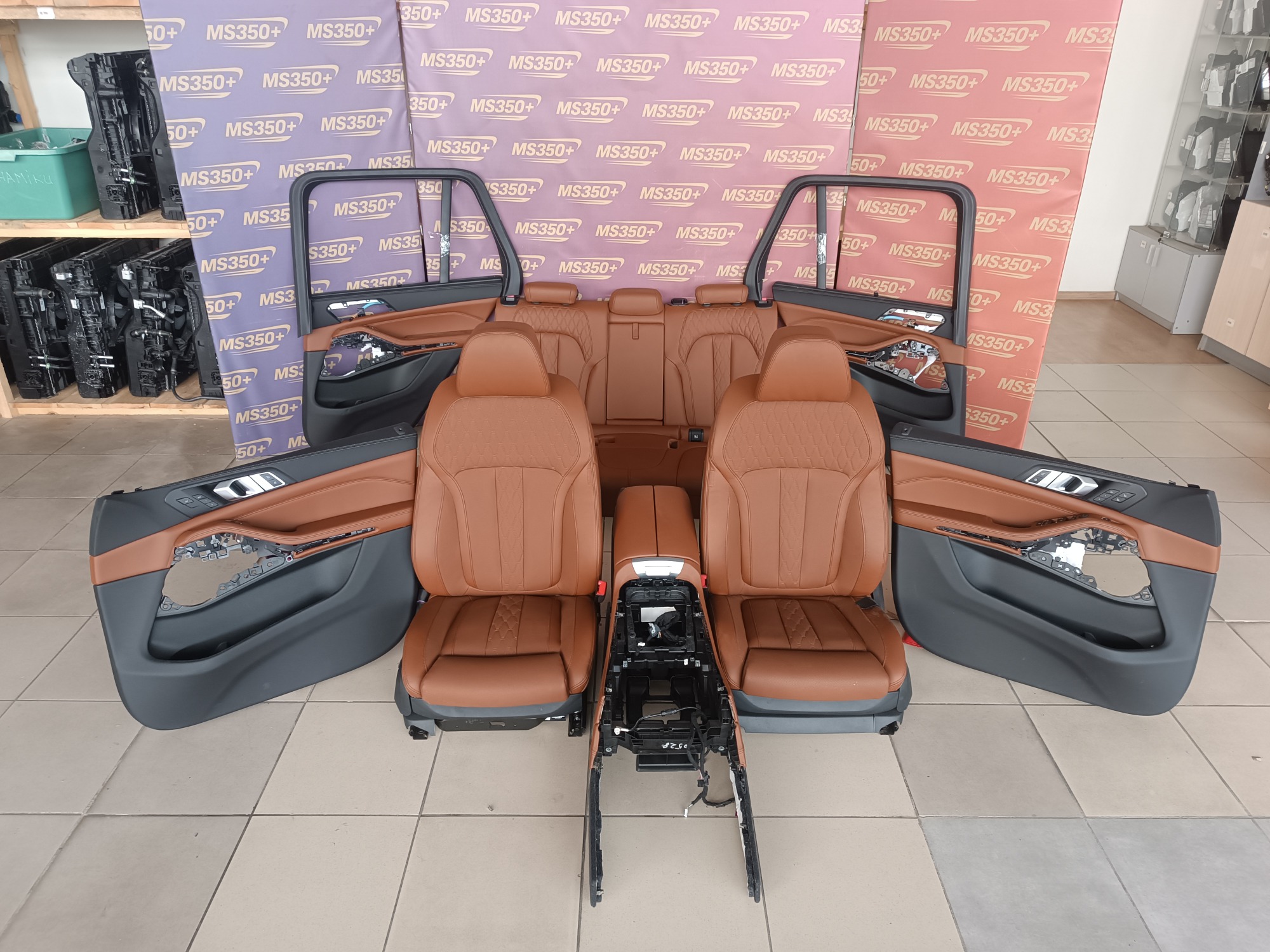 Б/у Салон (сидіння) комплект BMW X5 G05 - 1