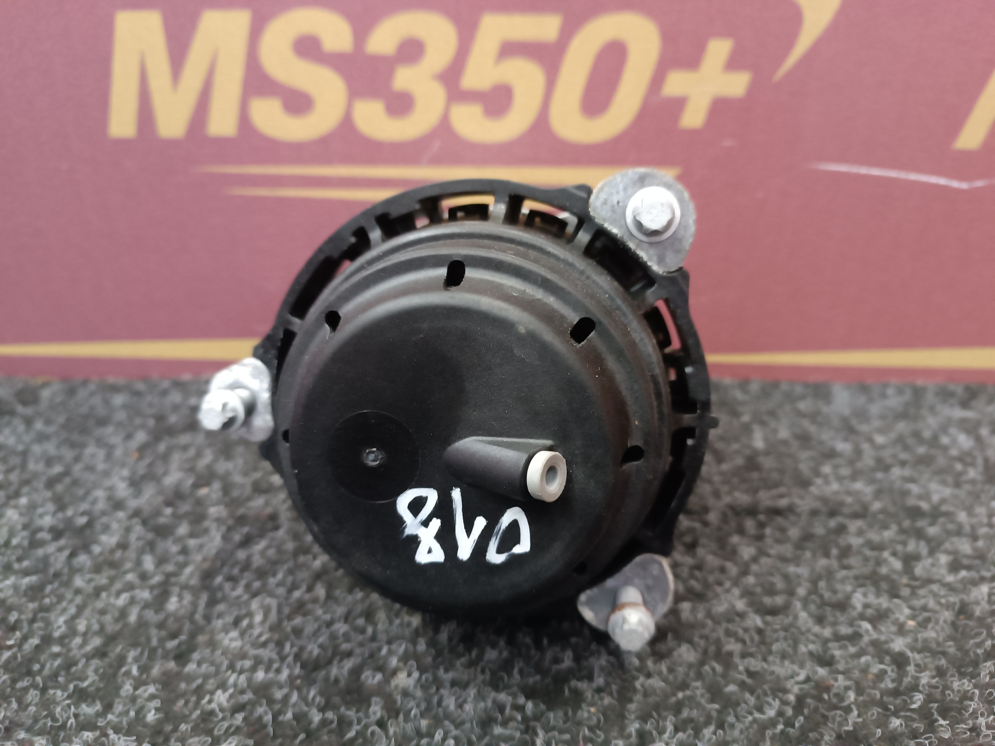 Б/у Подушка двигуна BMW X3 G01 - 1