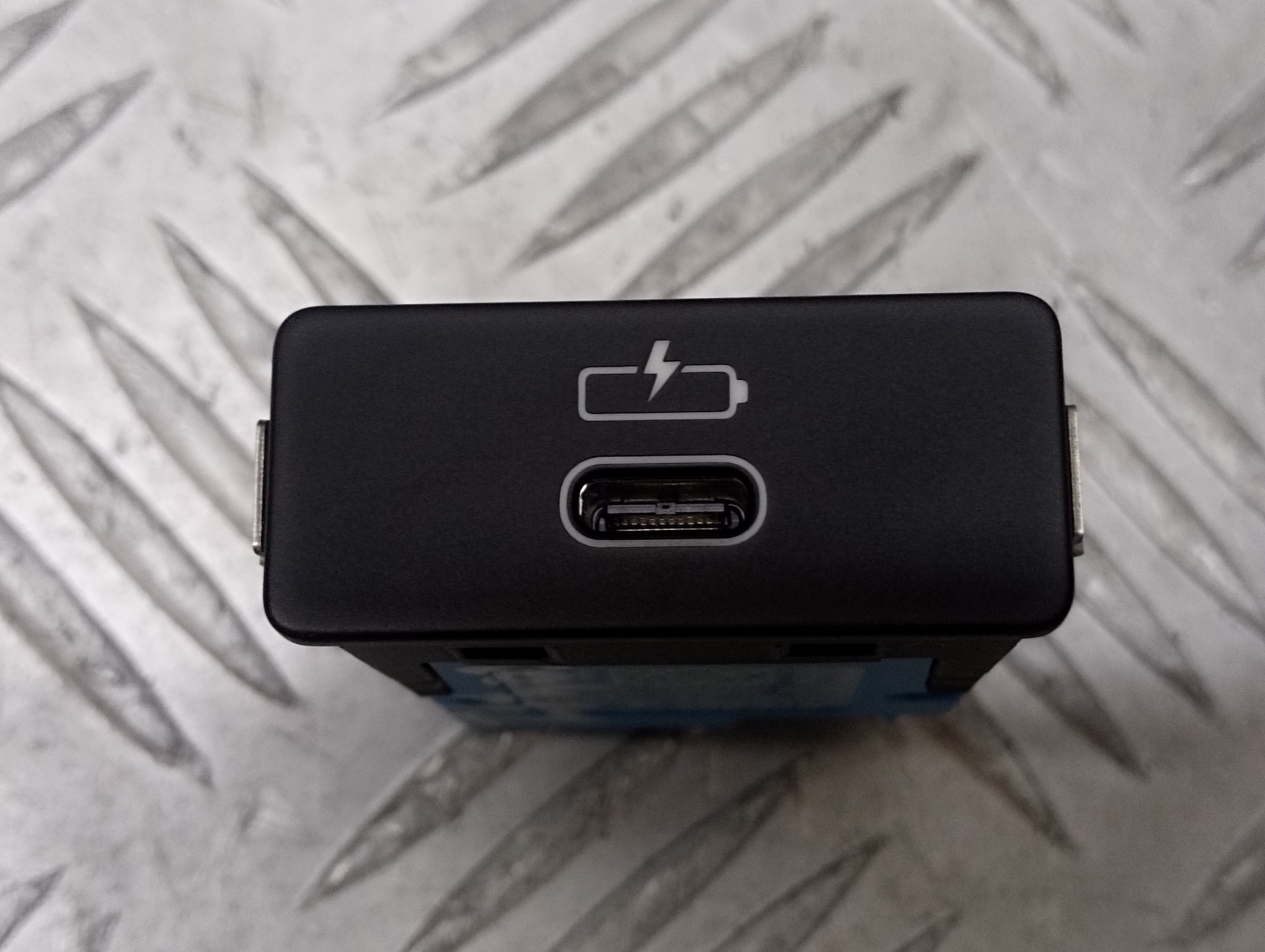 Б/у Блок УСБ USB BMW X7 G07 - 1