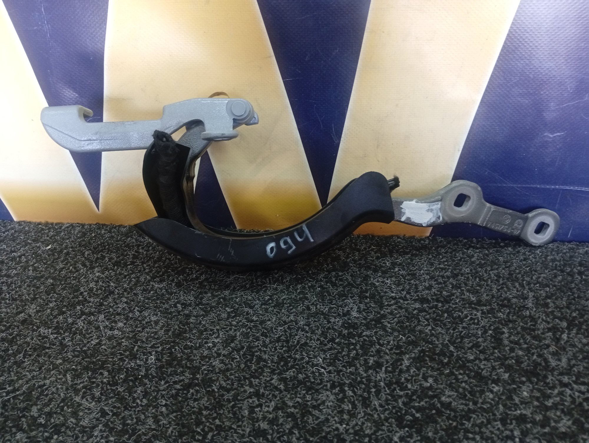 Б/в Петля крышки (двери) багажника BMW XM G09 - 1
