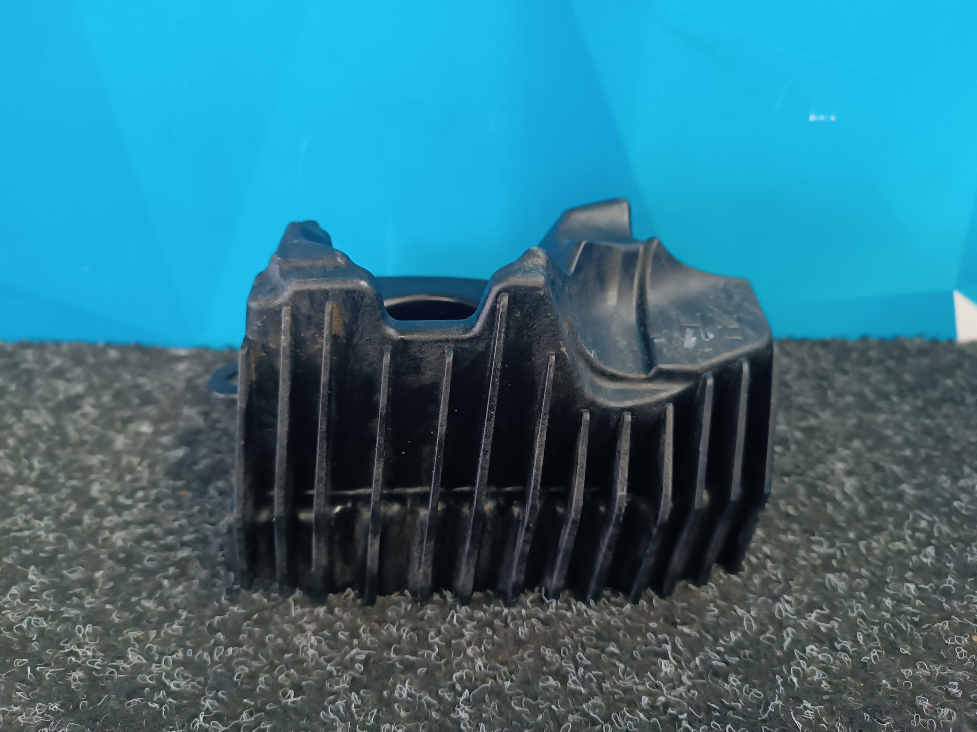 Б/у Демпфер (кронштейн) заднього бампера BMW X4 G02 - 1
