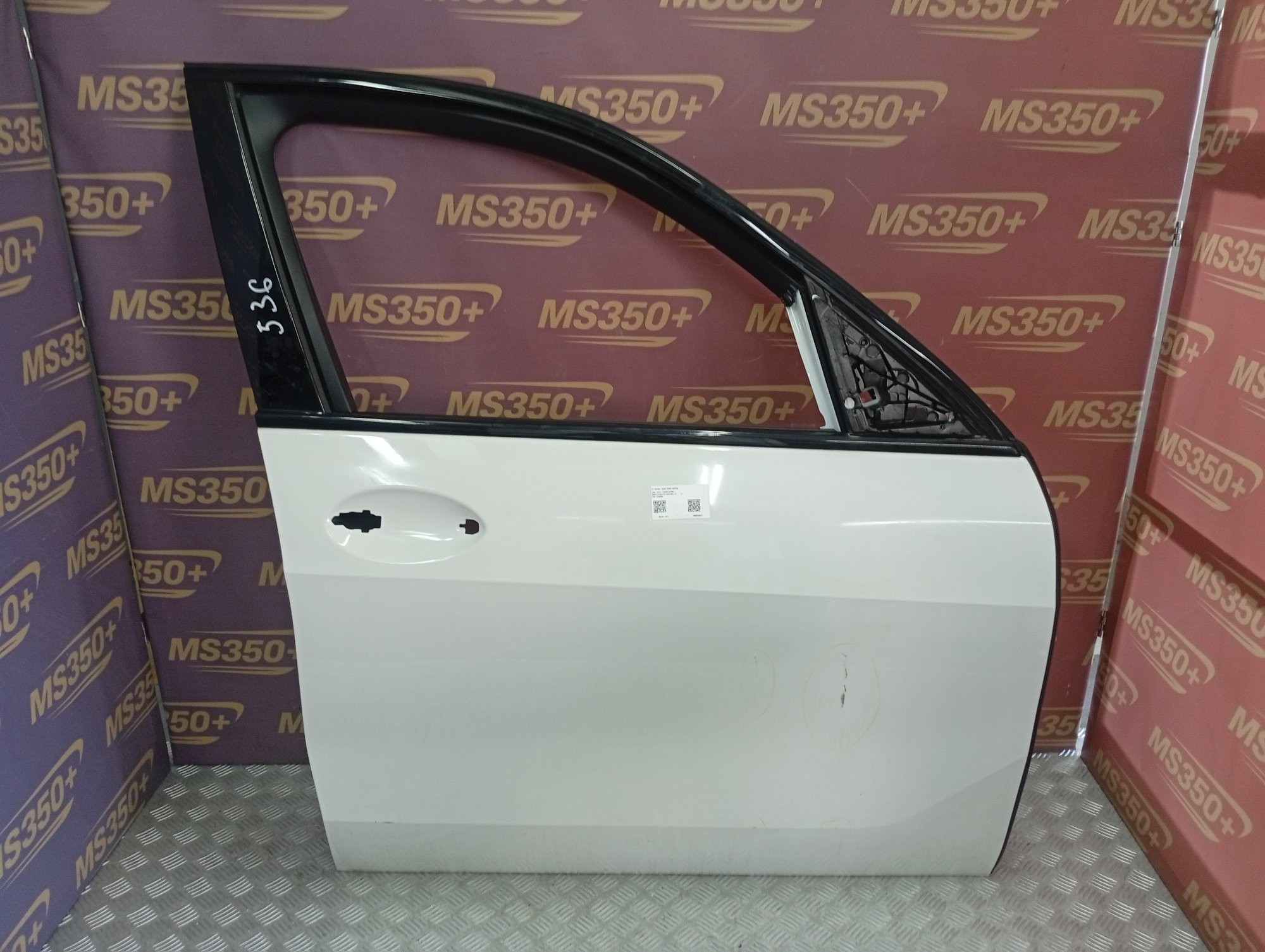 Б/у Двері передні праві BMW X5 G05 - 1
