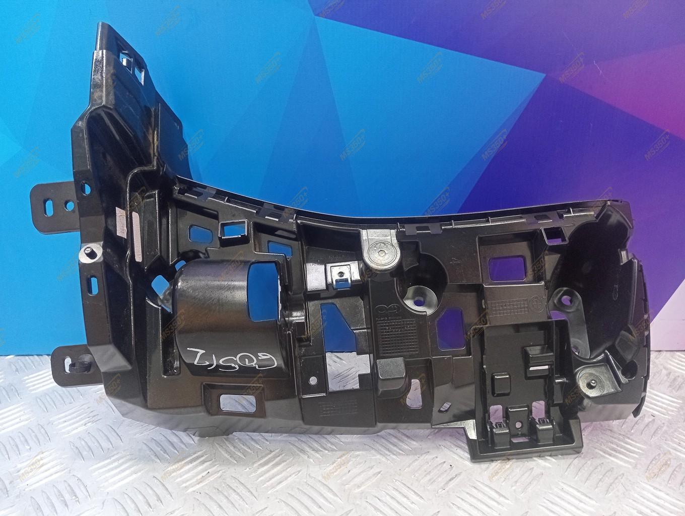 Б/у Кронштейн (кріплення) заднього бампера правий BMW X5 G05 - 1
