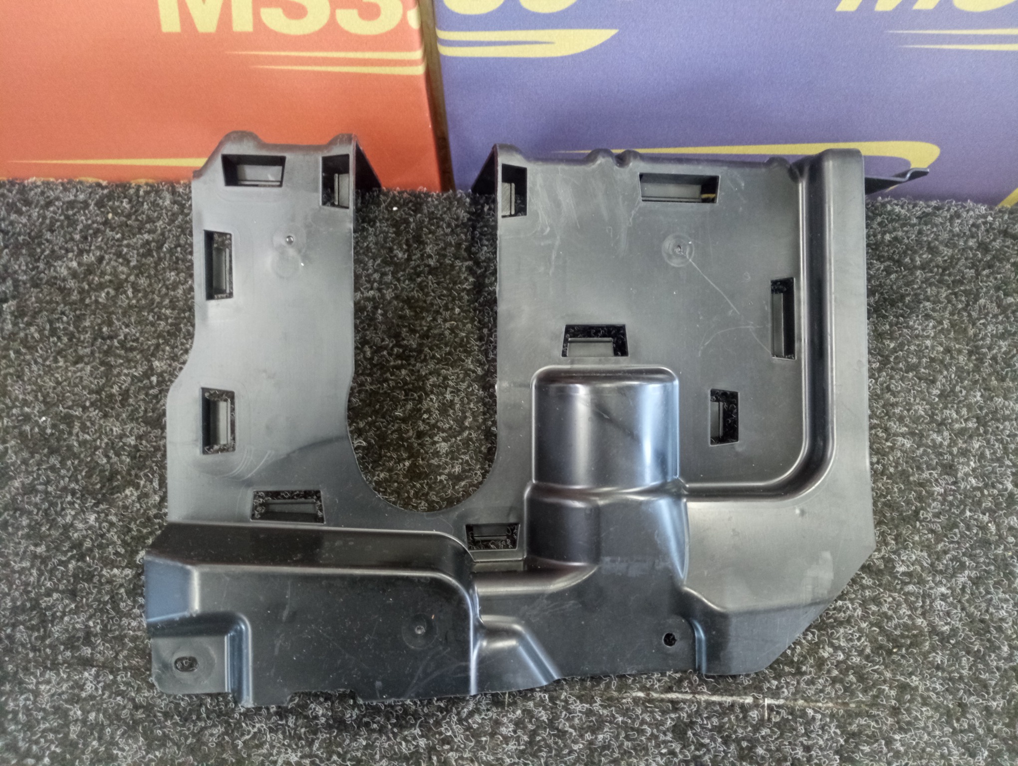Б/у Кожух рульової колонки BMW X7 G07 - 1
