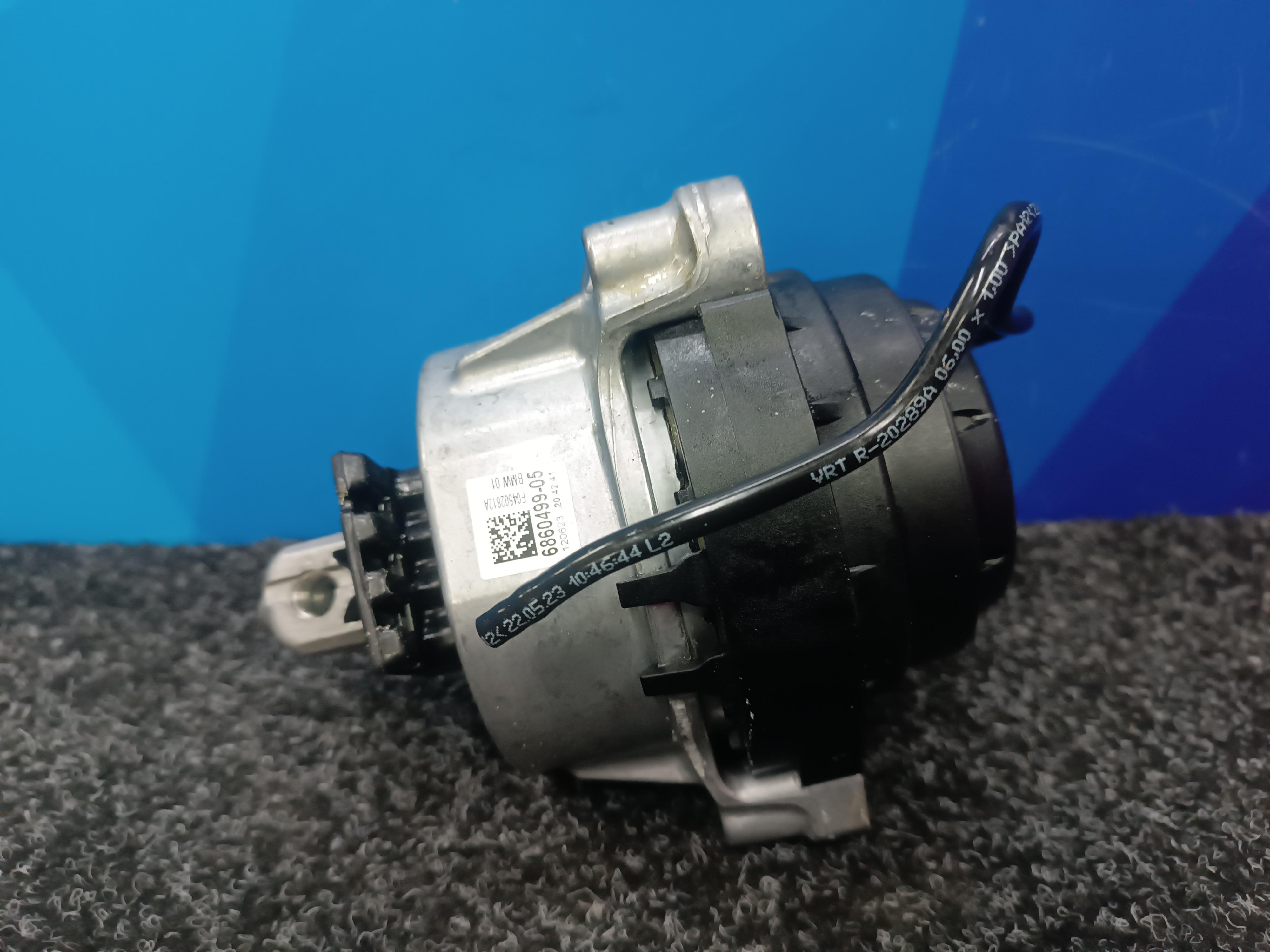 Б/у Подушка двигуна BMW X3 G01 - 1