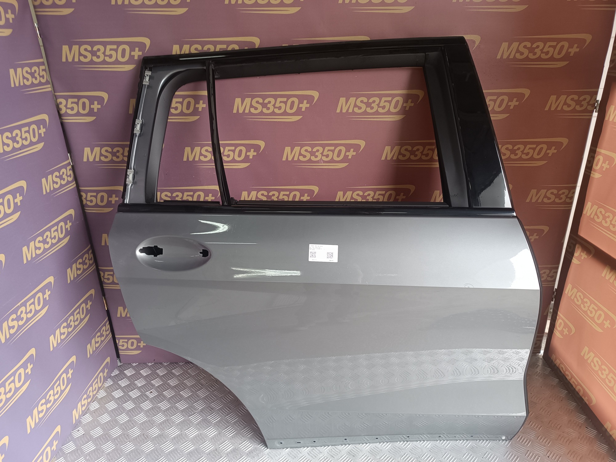 Б/у Двері задні праві BMW X7 G07 - 1