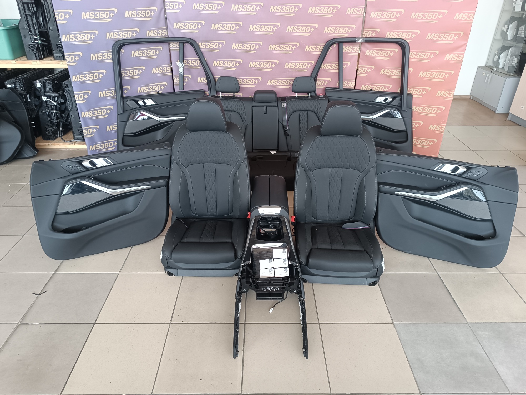 Б/у Салон (сидіння) комплект BMW X5 G05 - 1