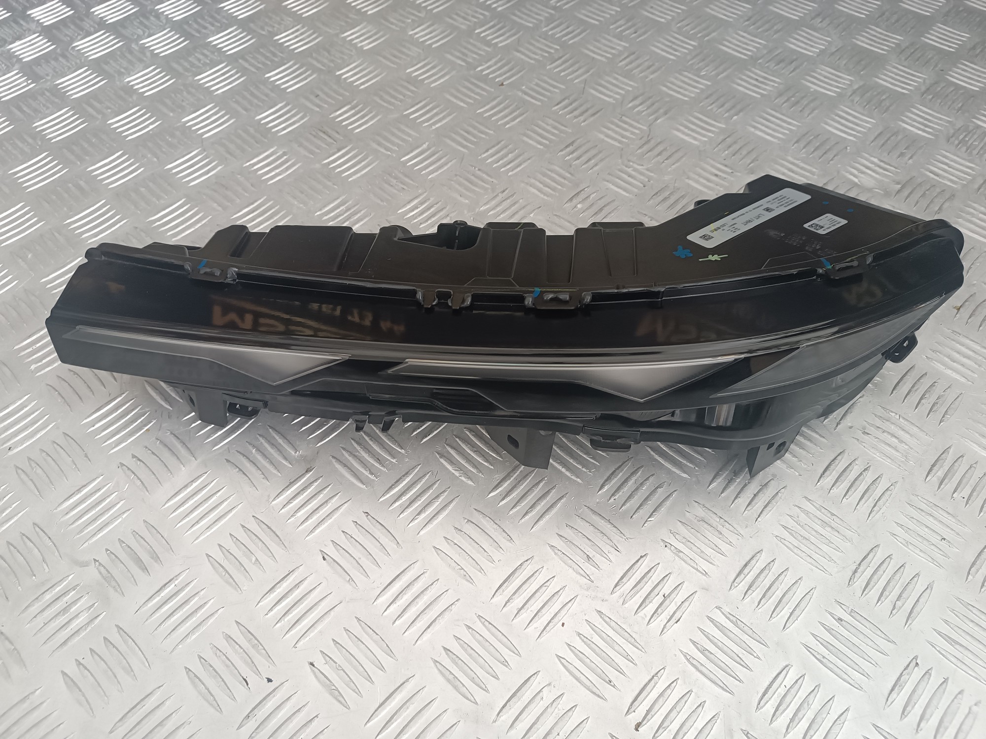 Б/у Фара передня ліва BMW XM G09 - 1