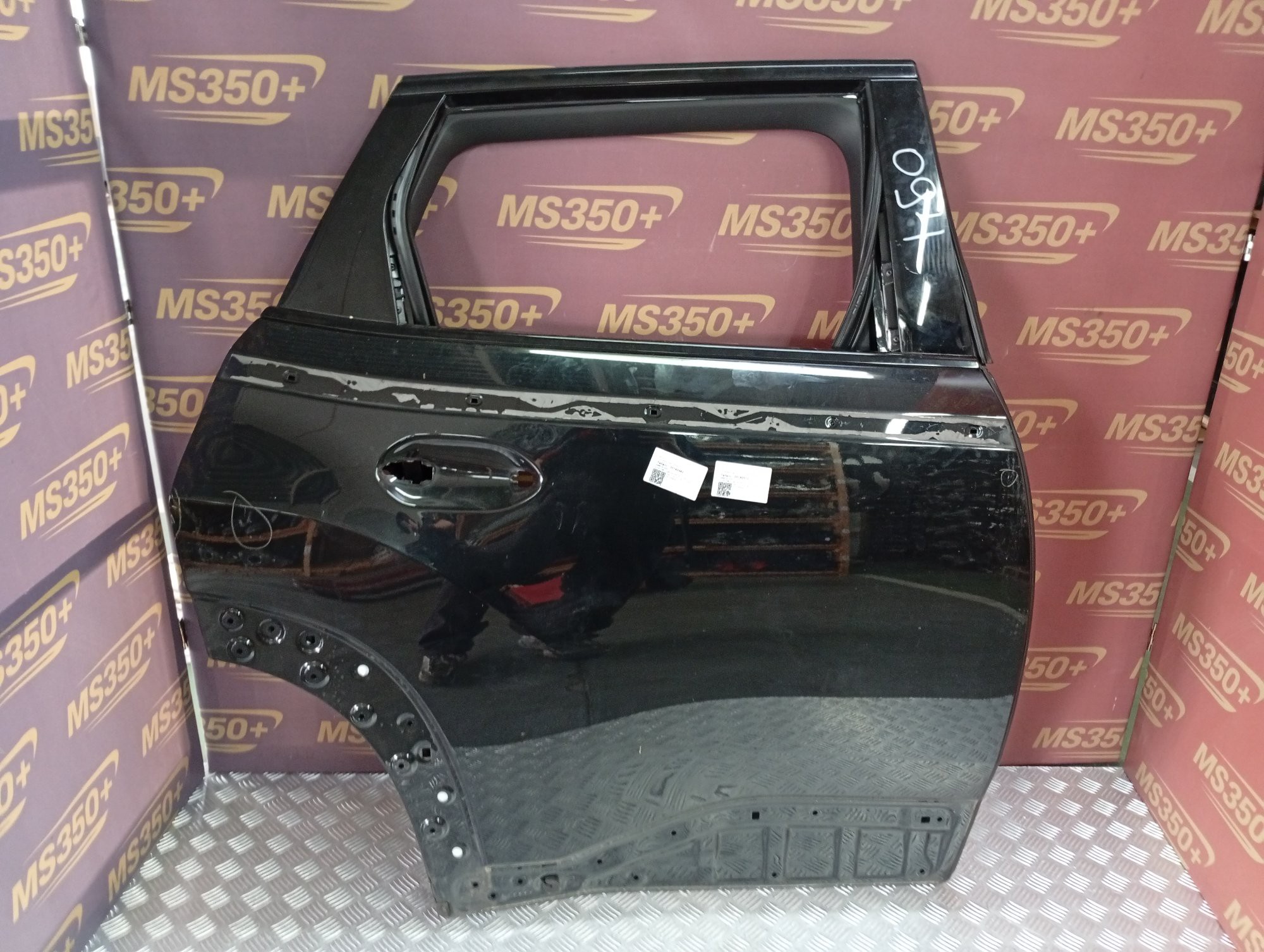 Б/у Двері задні праві BMW XM G09 - 1