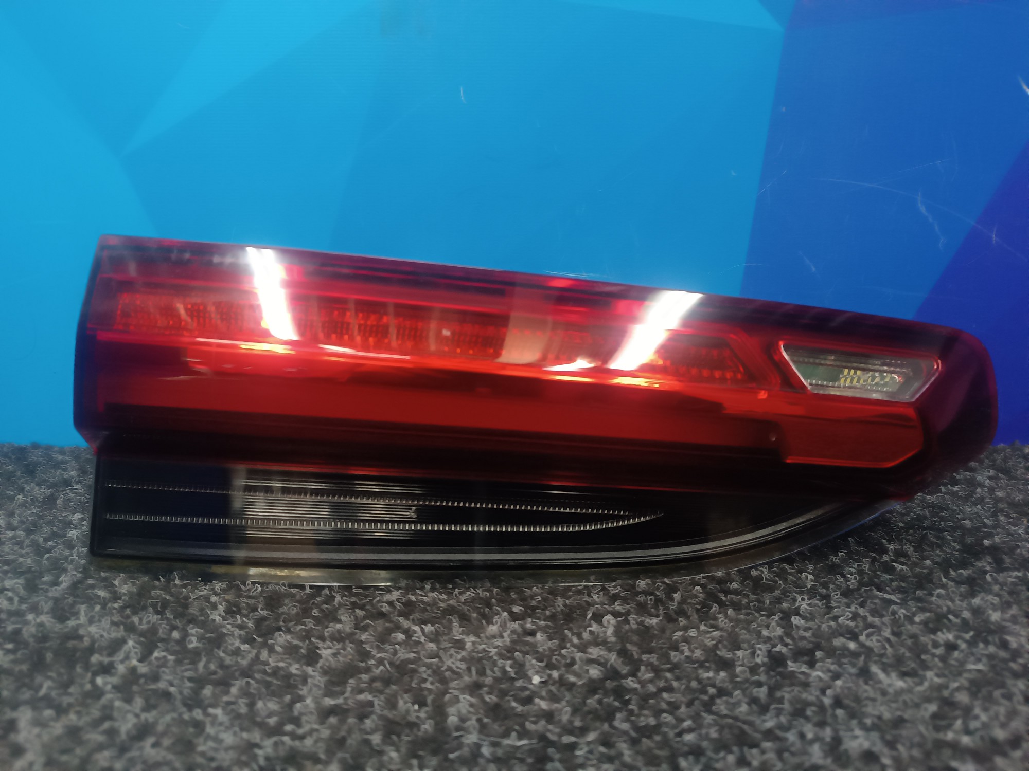 Б/у Ліхтар задній правий BMW X4 G02 - 1