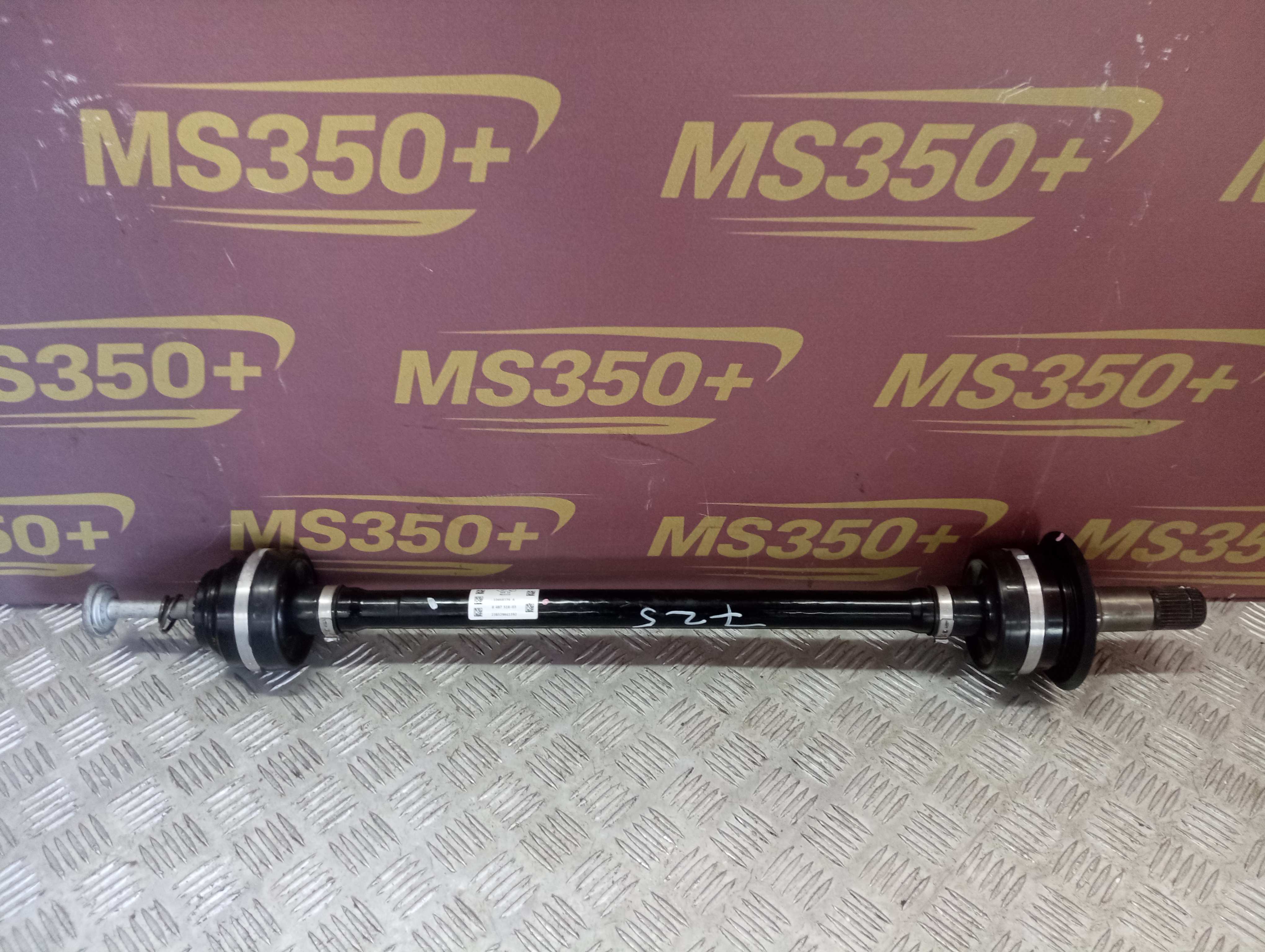 Б/в Полуось задняя правая (приводной вал шрус) BMW X7 G07 - 1