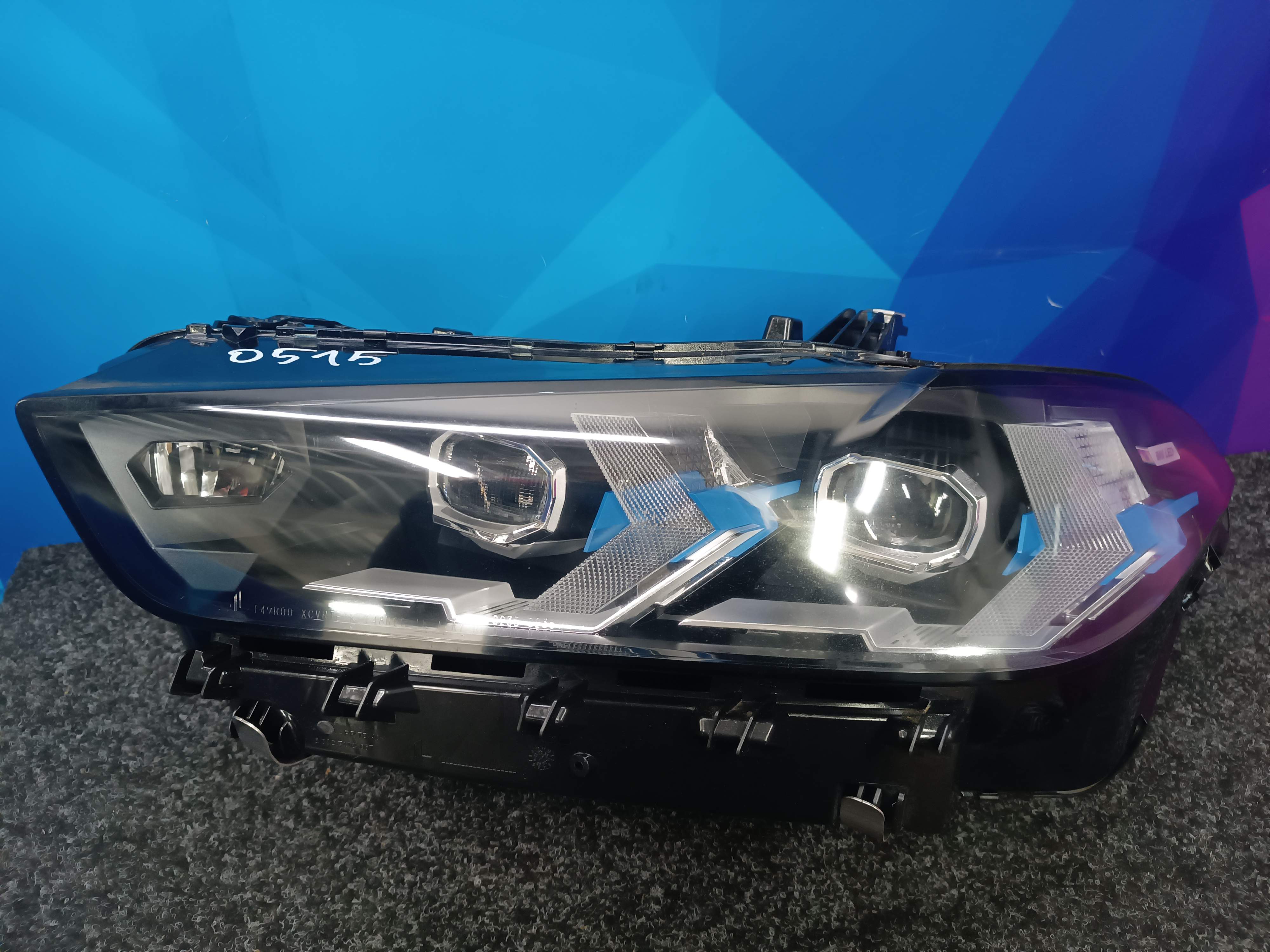 Б/у Фара передня ліва BMW X5 G05 - 1