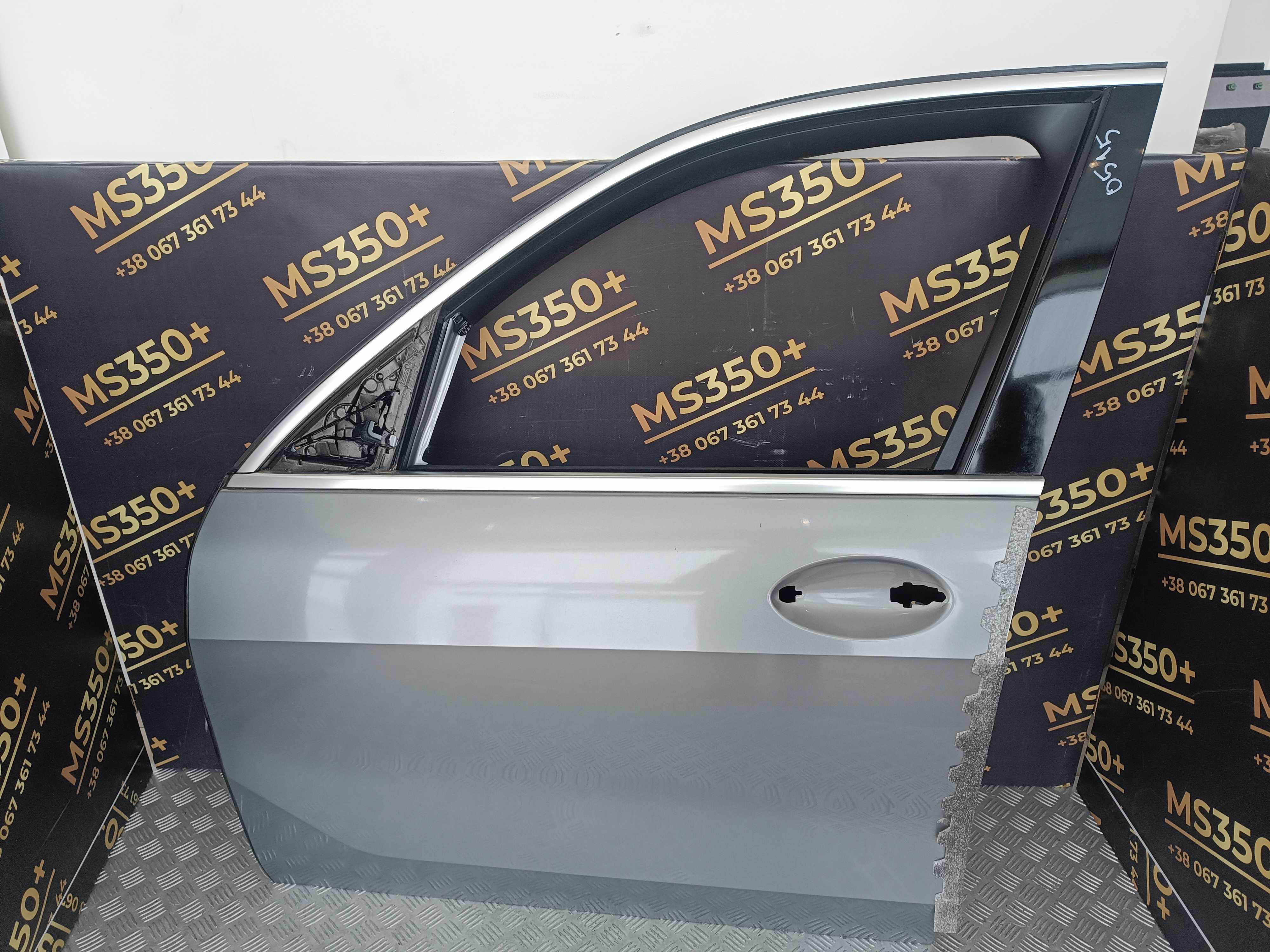 Б/у Двері передні ліві BMW X5 G05 - 1