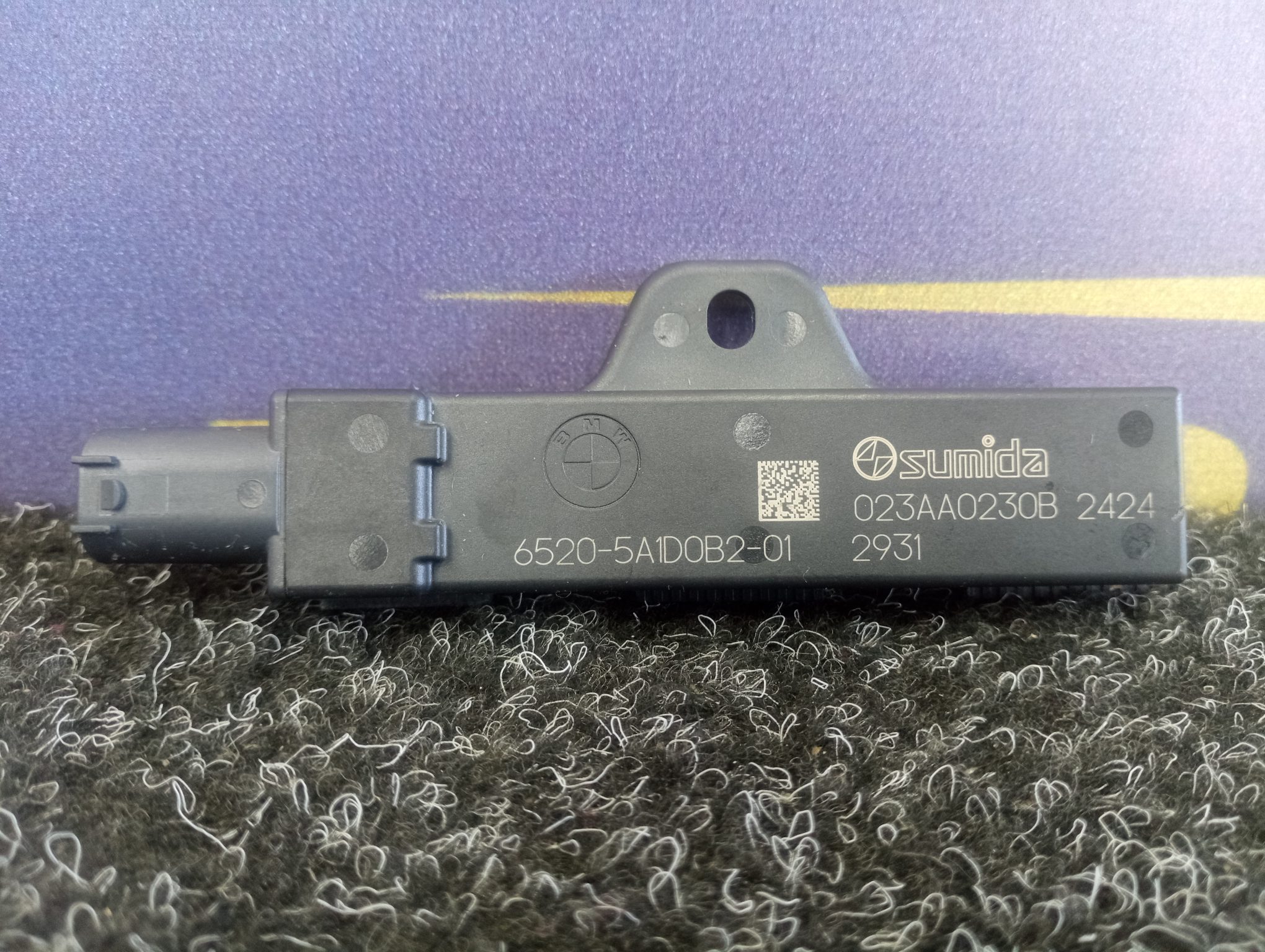 Б/у Підсилювач антени BMW X7 G07 - 1