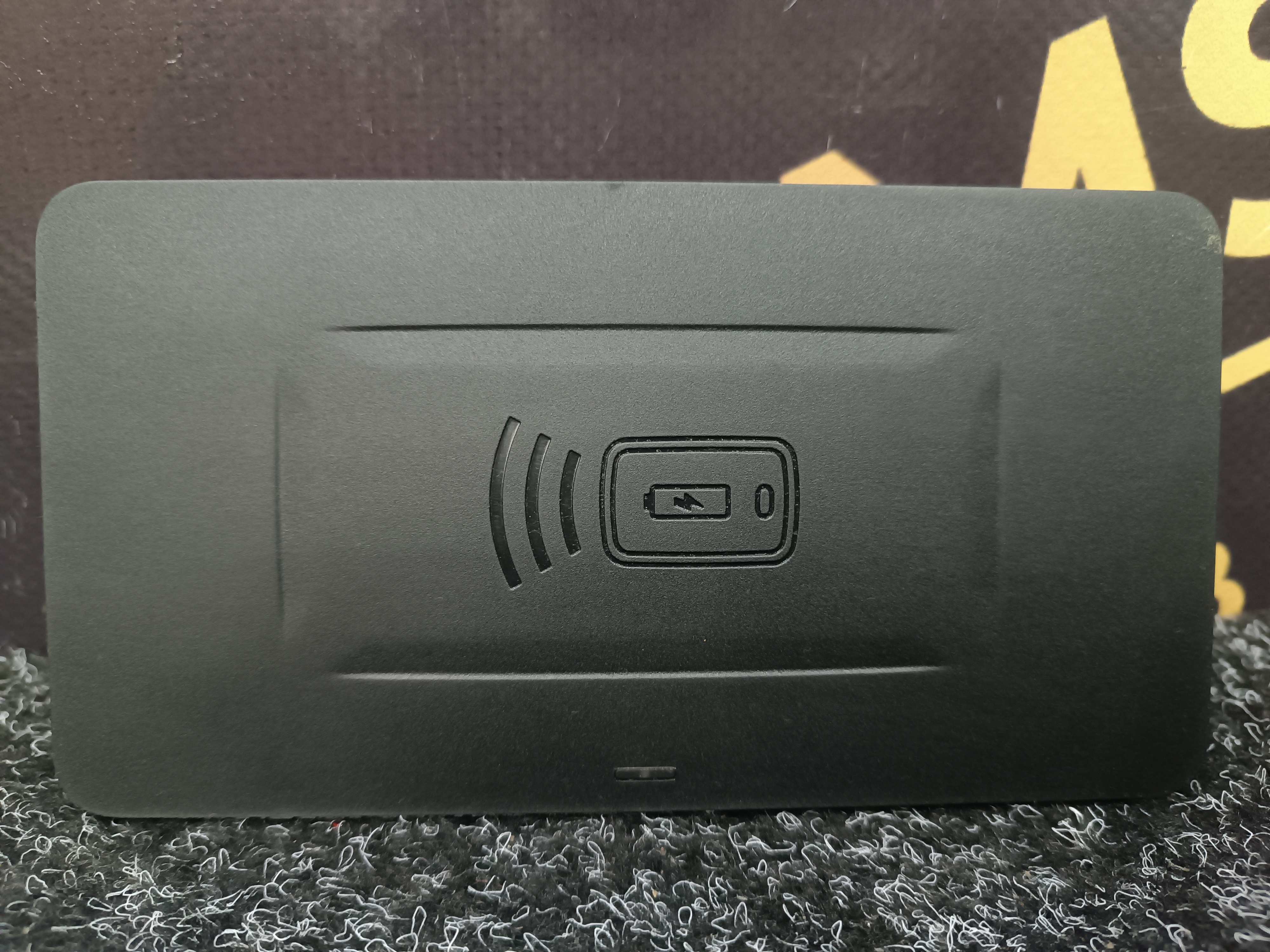 Б/в Модуль NFC (беспроводное зарядное устройство) BMW XM G09 - 1