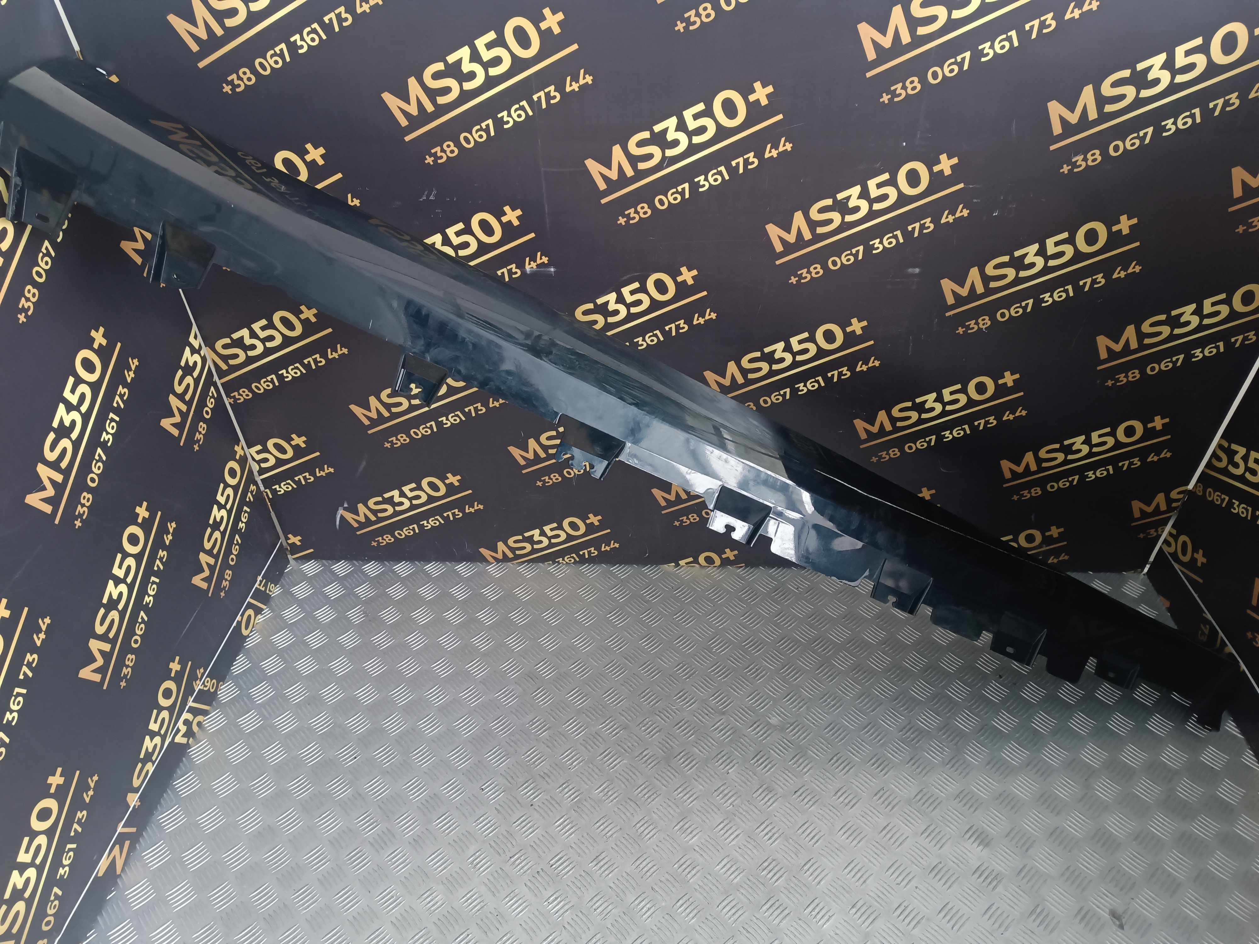 Б/в Наружна накладка на порог правая BMW X5 G05 - 1