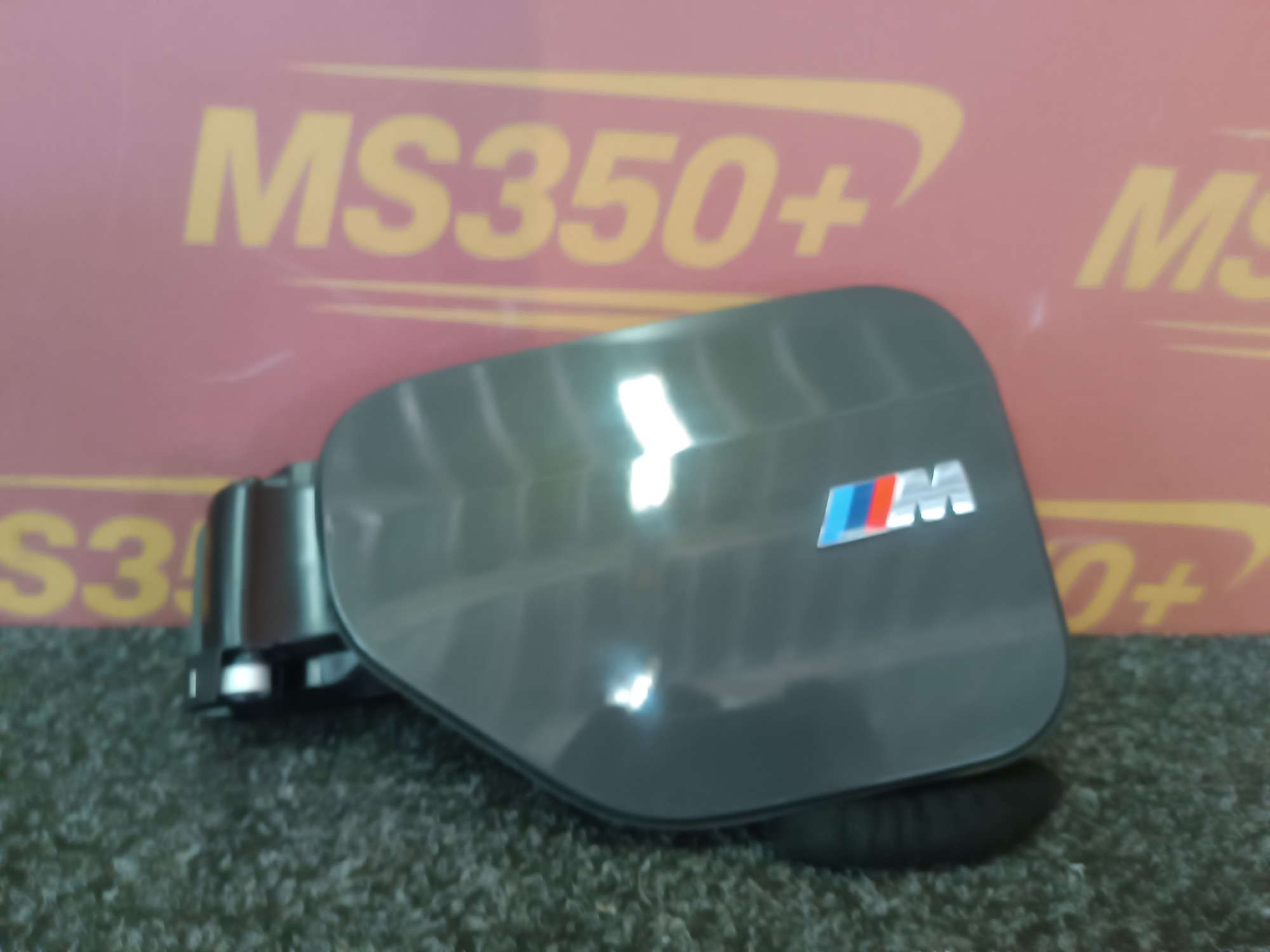 Б/у Кришка лючка порта зарядки BMW X5 G05 - 1